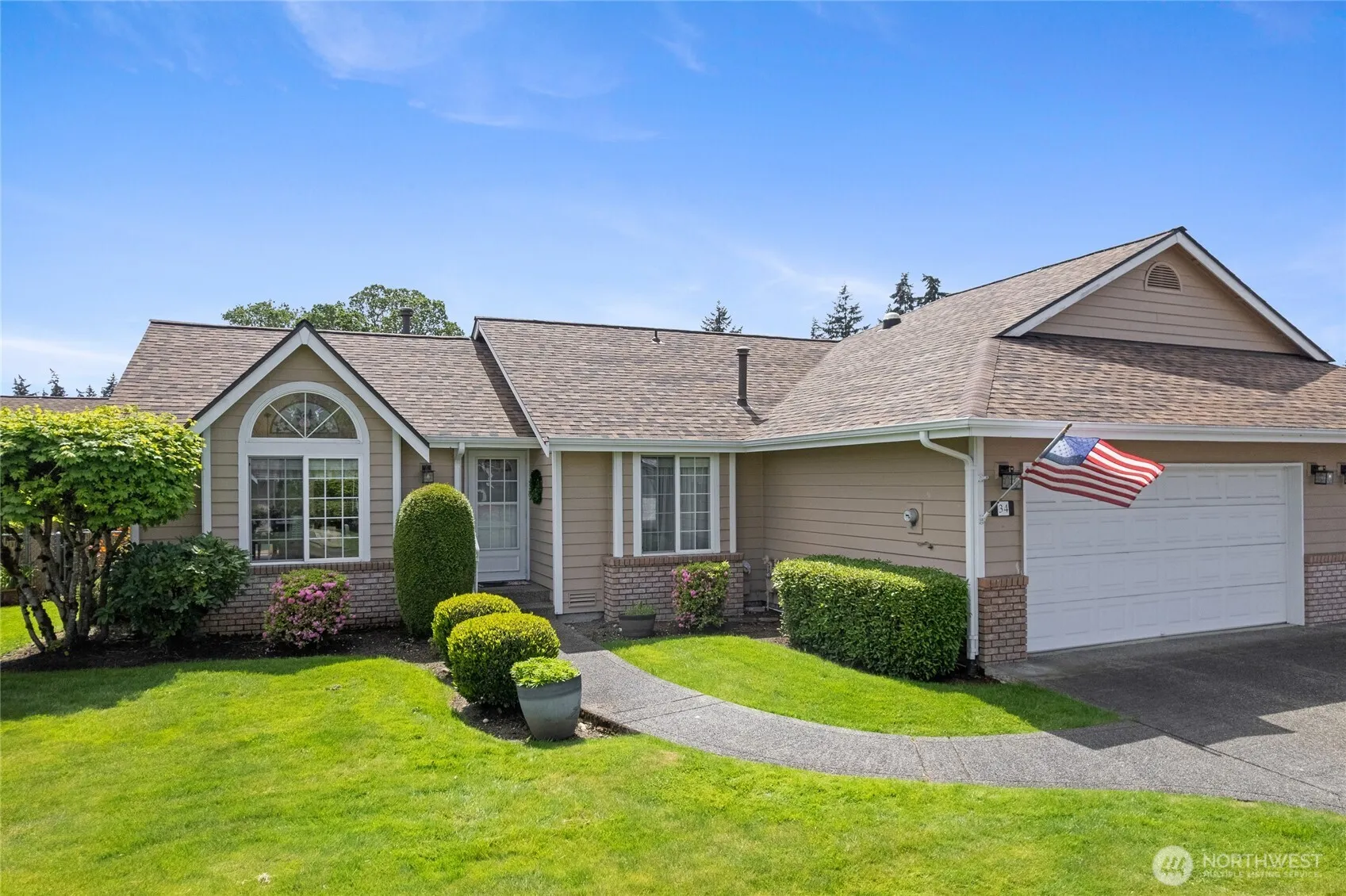 Property photo for 34 Lakewood Oaks Drive Sw, Lakewood