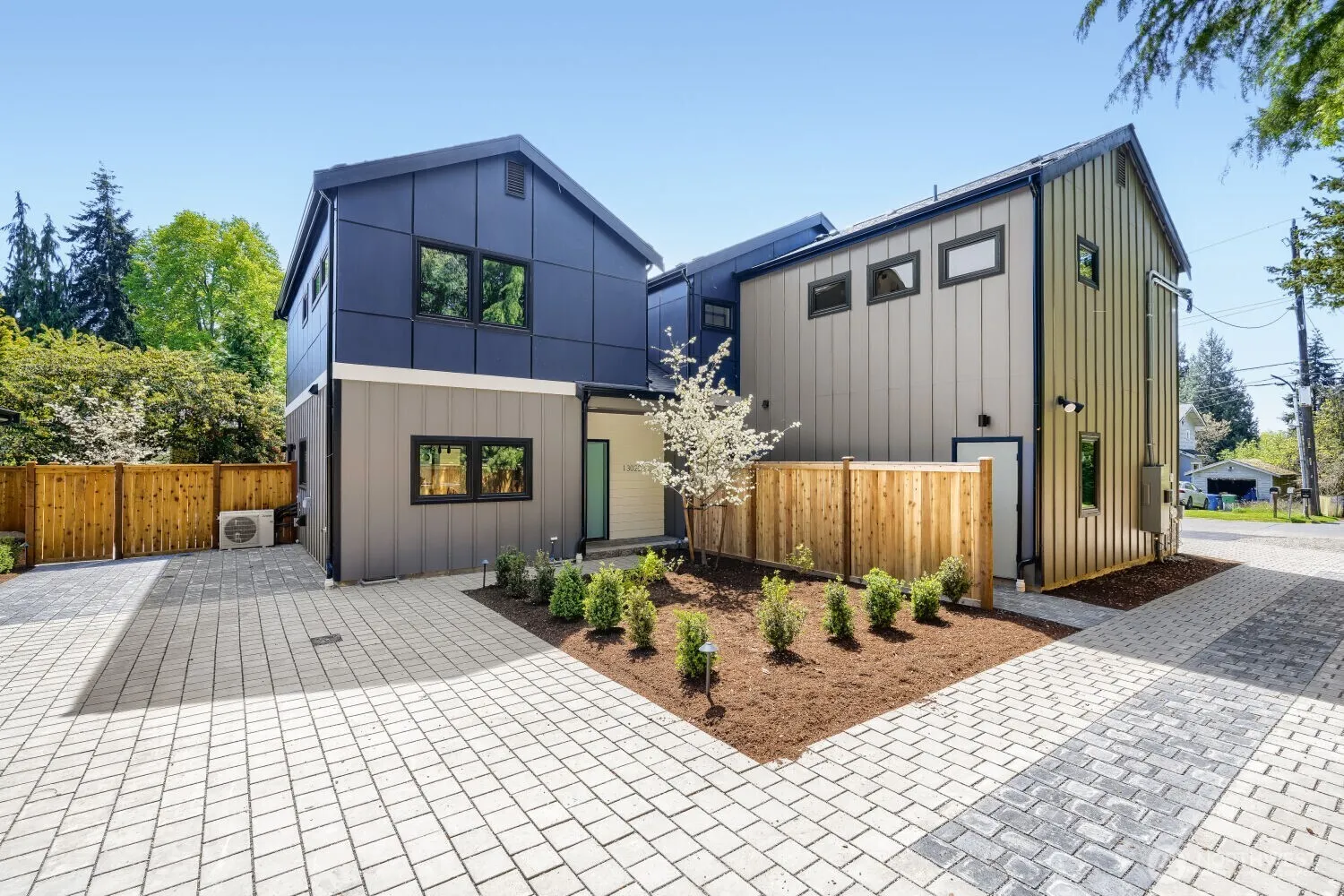 Property photo for 13022 Corliss Avenue N #b, Seattle, WA 98133
