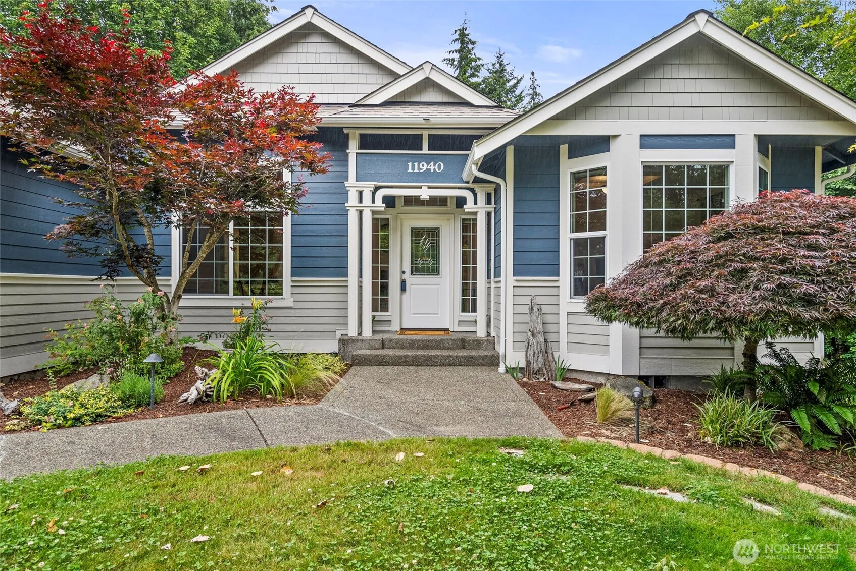 Property photo for 11940 Windtree Lane Se, Rainier photo 3