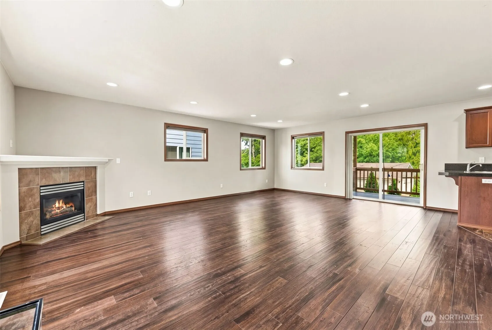 Property photo for 1011 94th Drive Ne, Lake Stevens photo 4