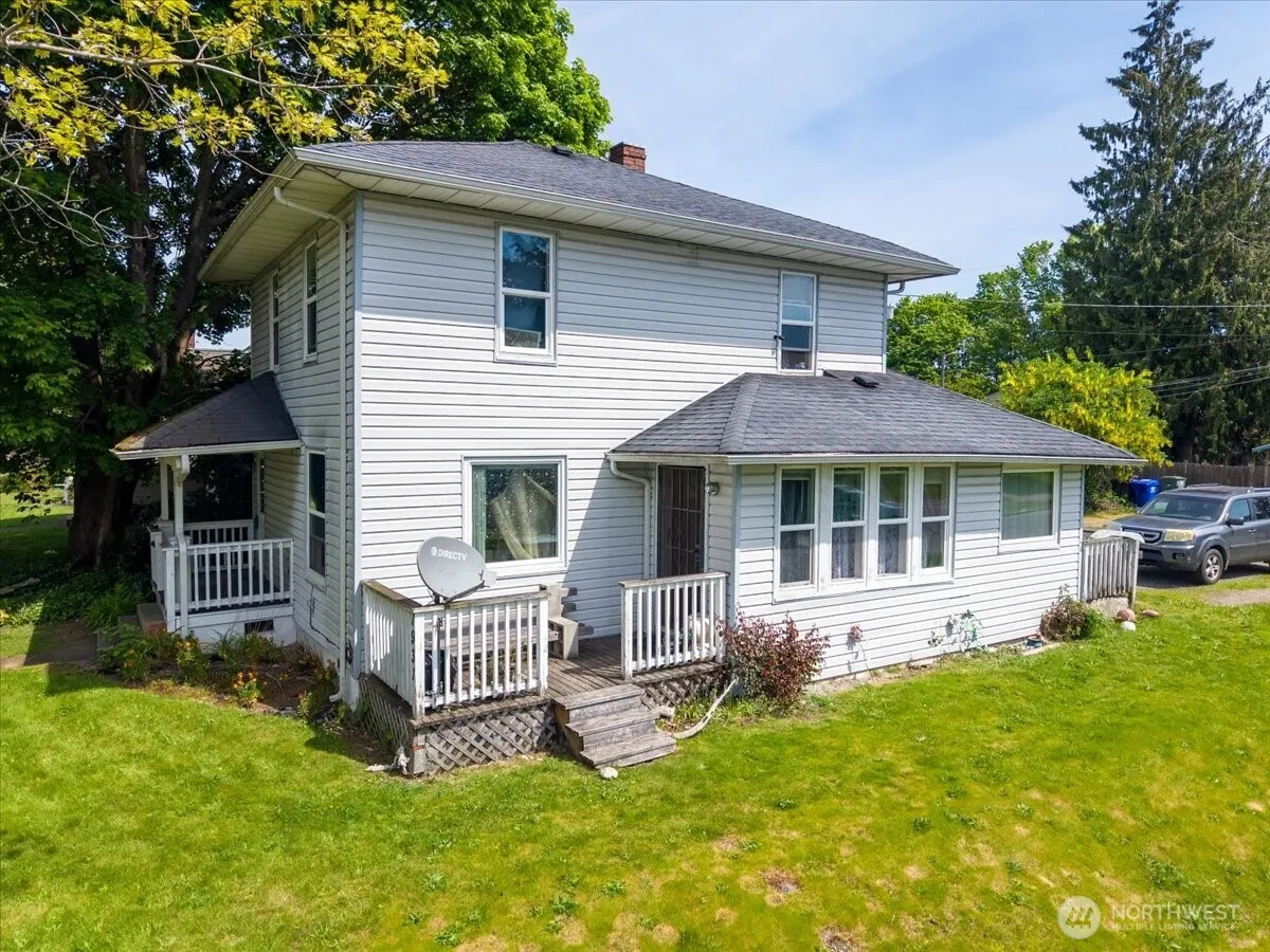 Property photo for 1931 Mcdougall Avenue, Everett photo 2