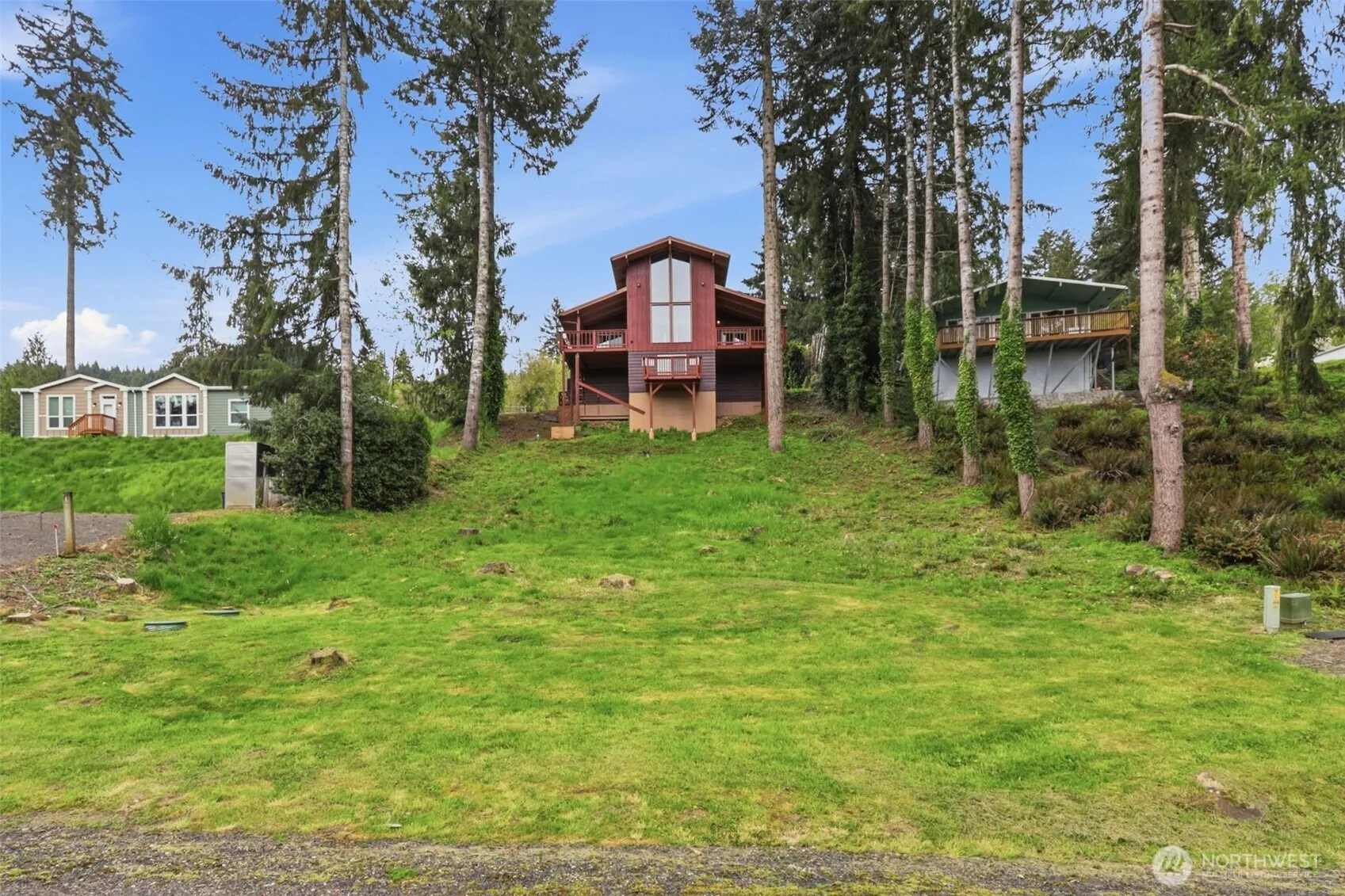 Property photo for 132 Lake Terrace Drive, Mossyrock