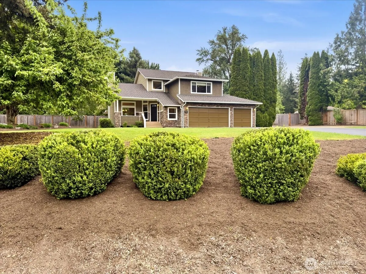 Property photo for 20622 Se 135th Street, Issaquah photo 2