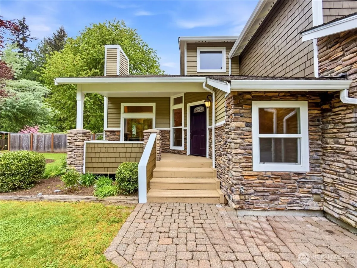 Property photo for 20622 Se 135th Street, Issaquah photo 4