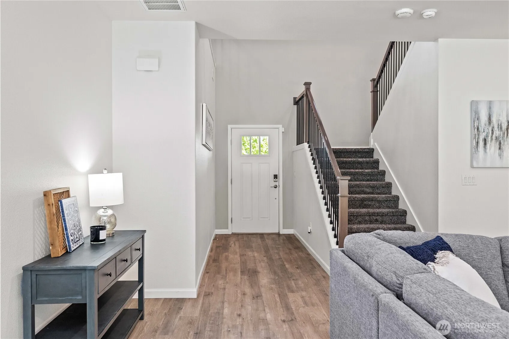 Property photo for 32943 Ash Avenue Se, Black Diamond photo 4