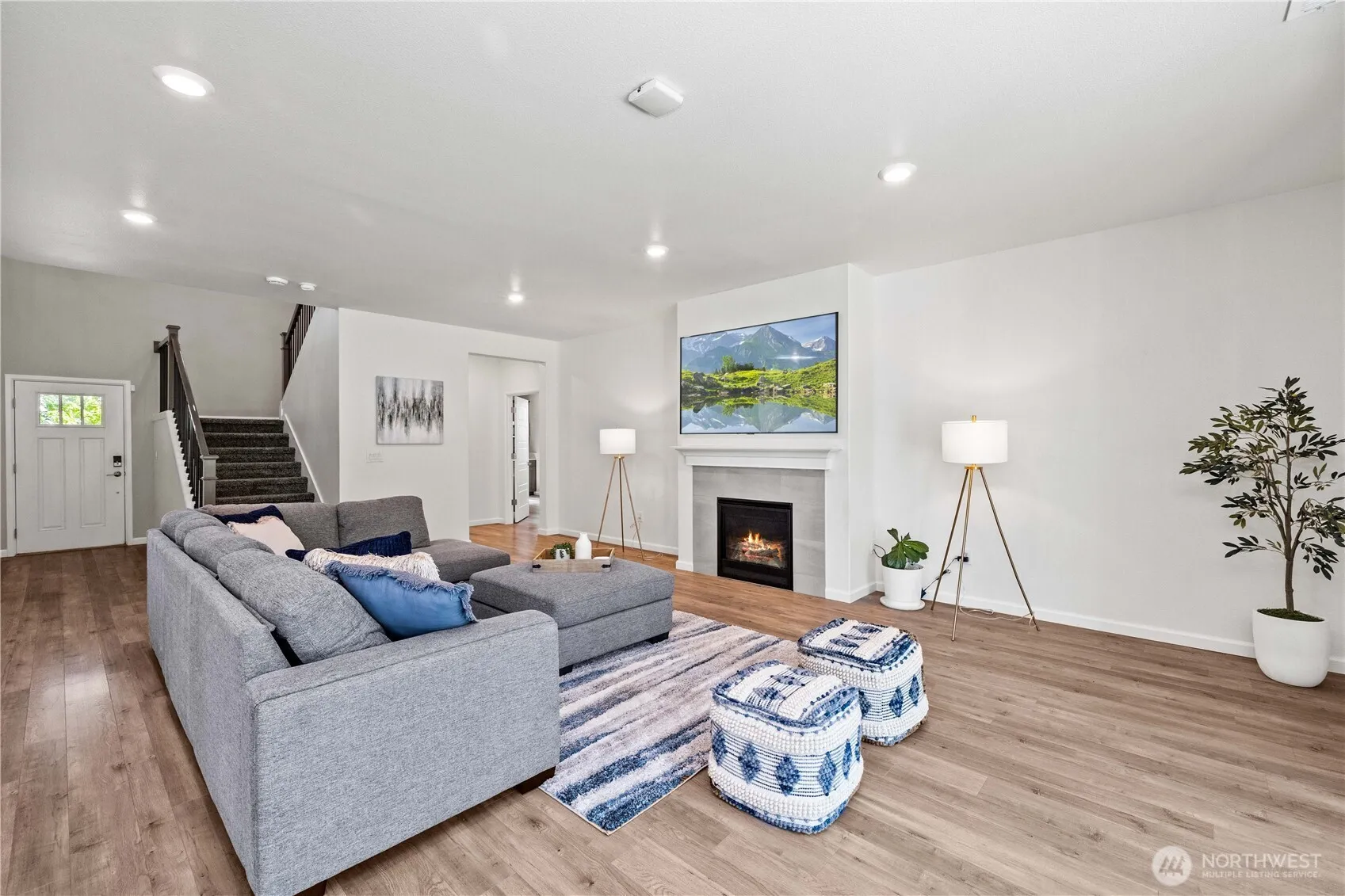 Property photo for 32943 Ash Avenue Se, Black Diamond photo 5