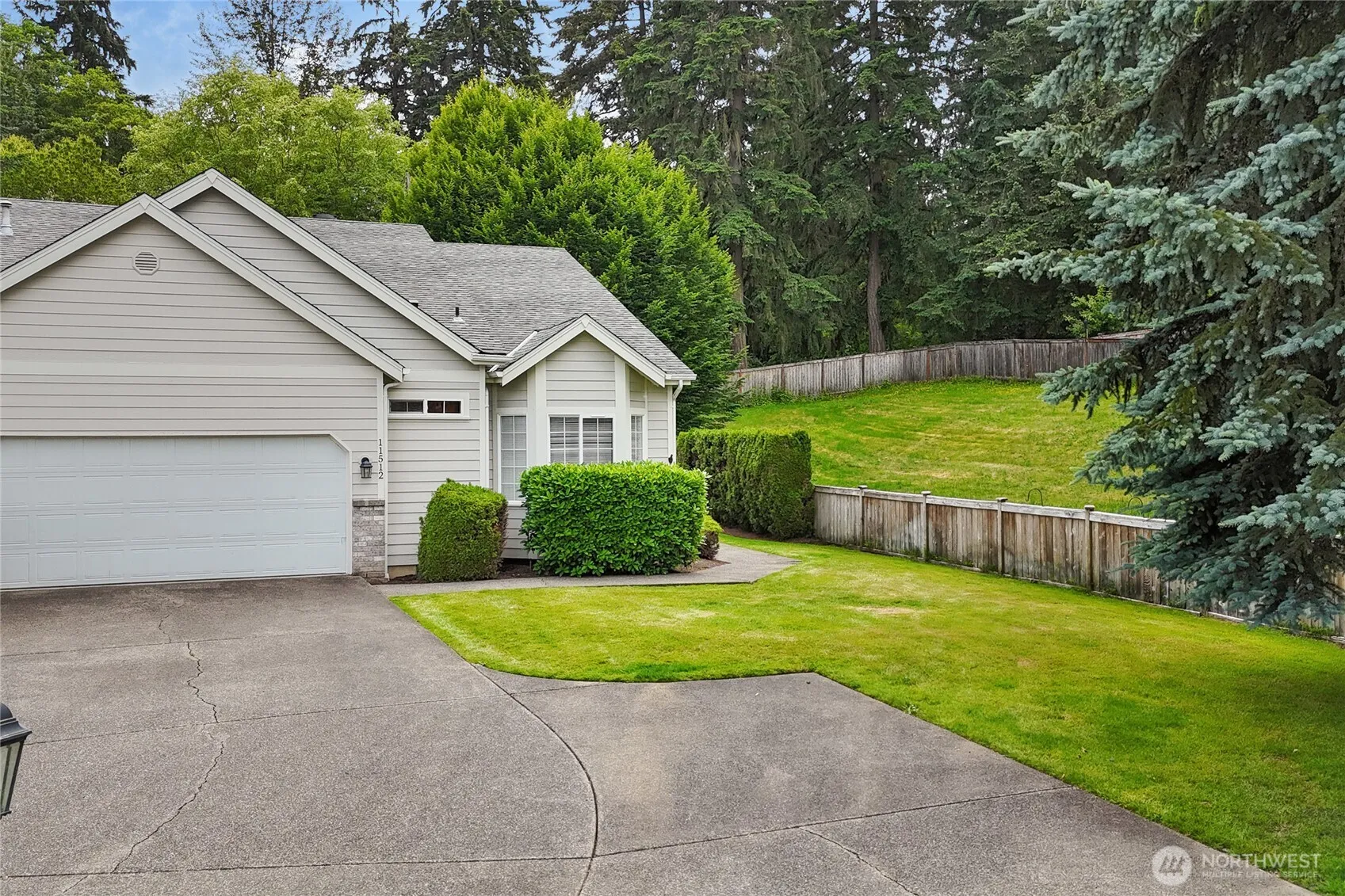 Property photo for 11512 88th Avenue E, Puyallup