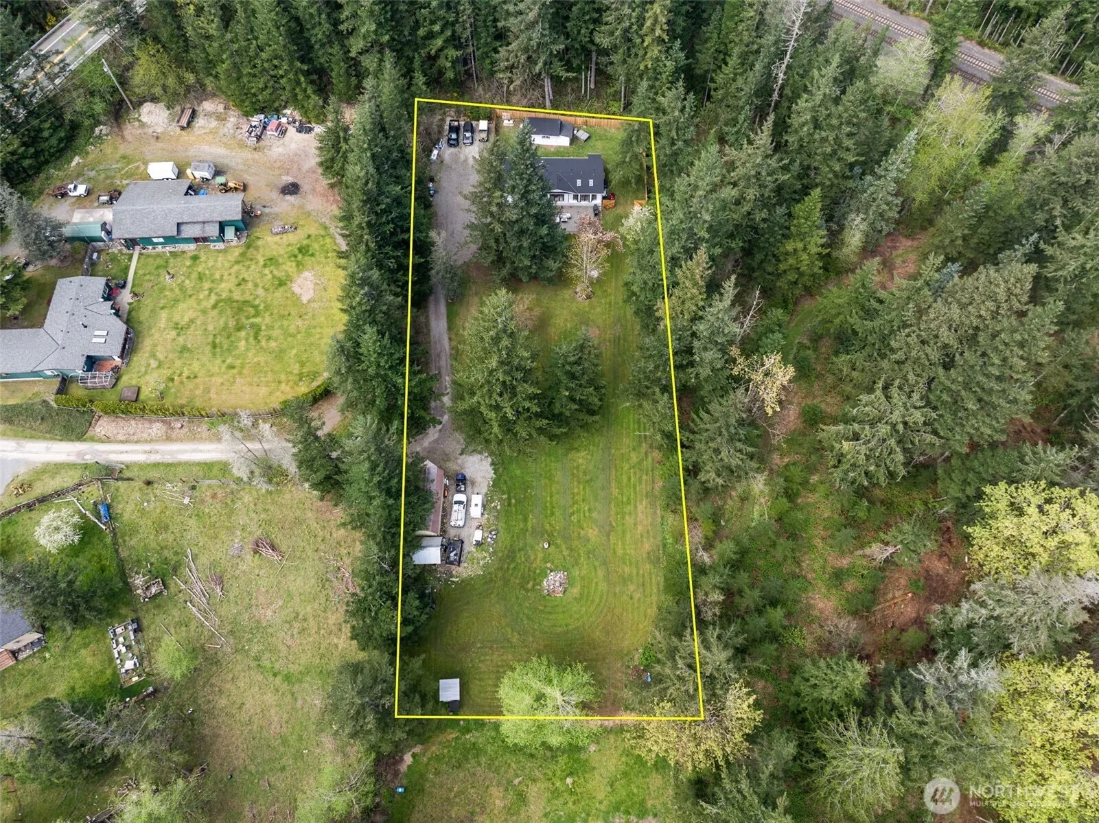 Property photo for 30428 Cumberland Kanaskat Road Se, Ravensdale