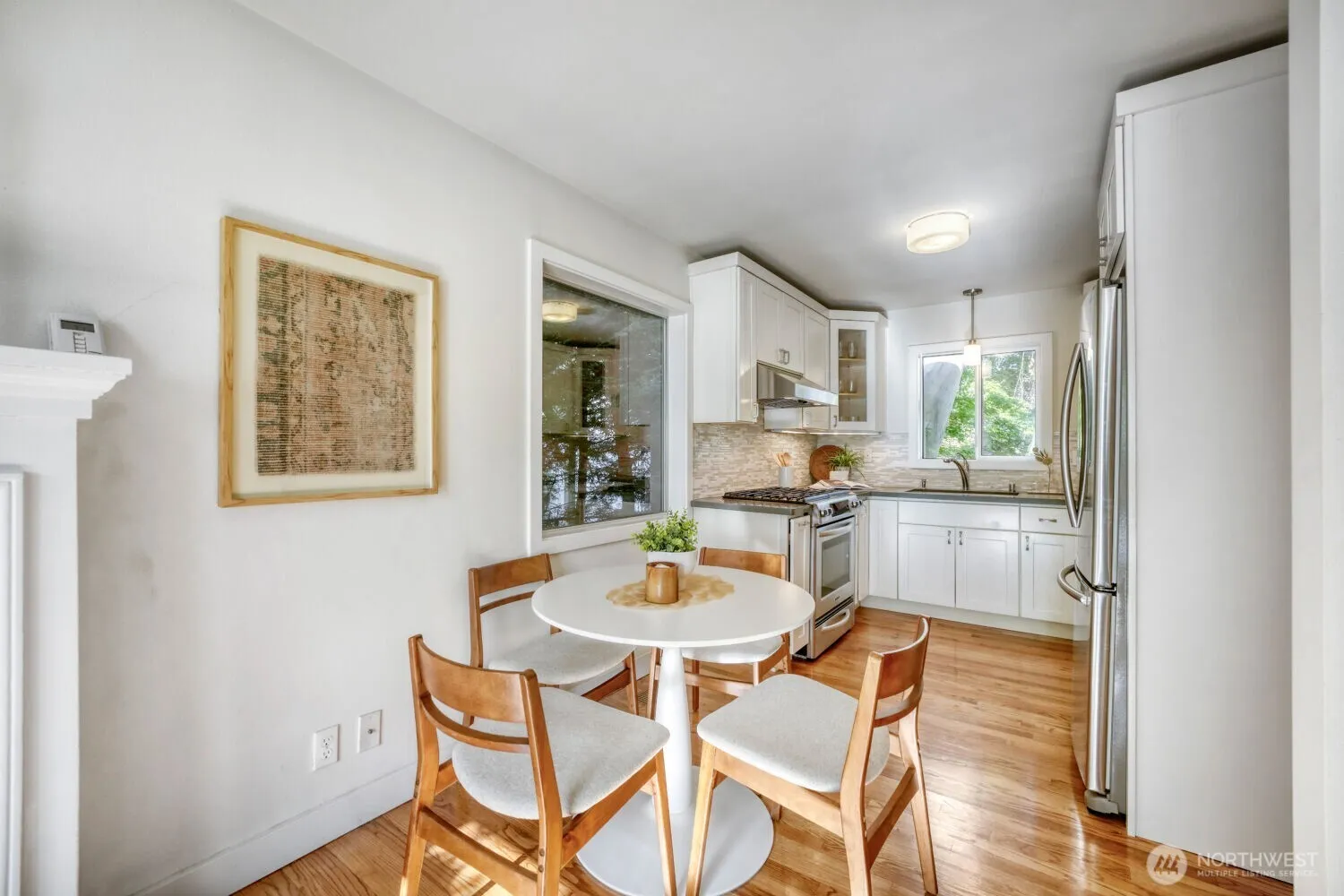 Property photo for 7920 28th Avenue Sw, Seattle photo 4