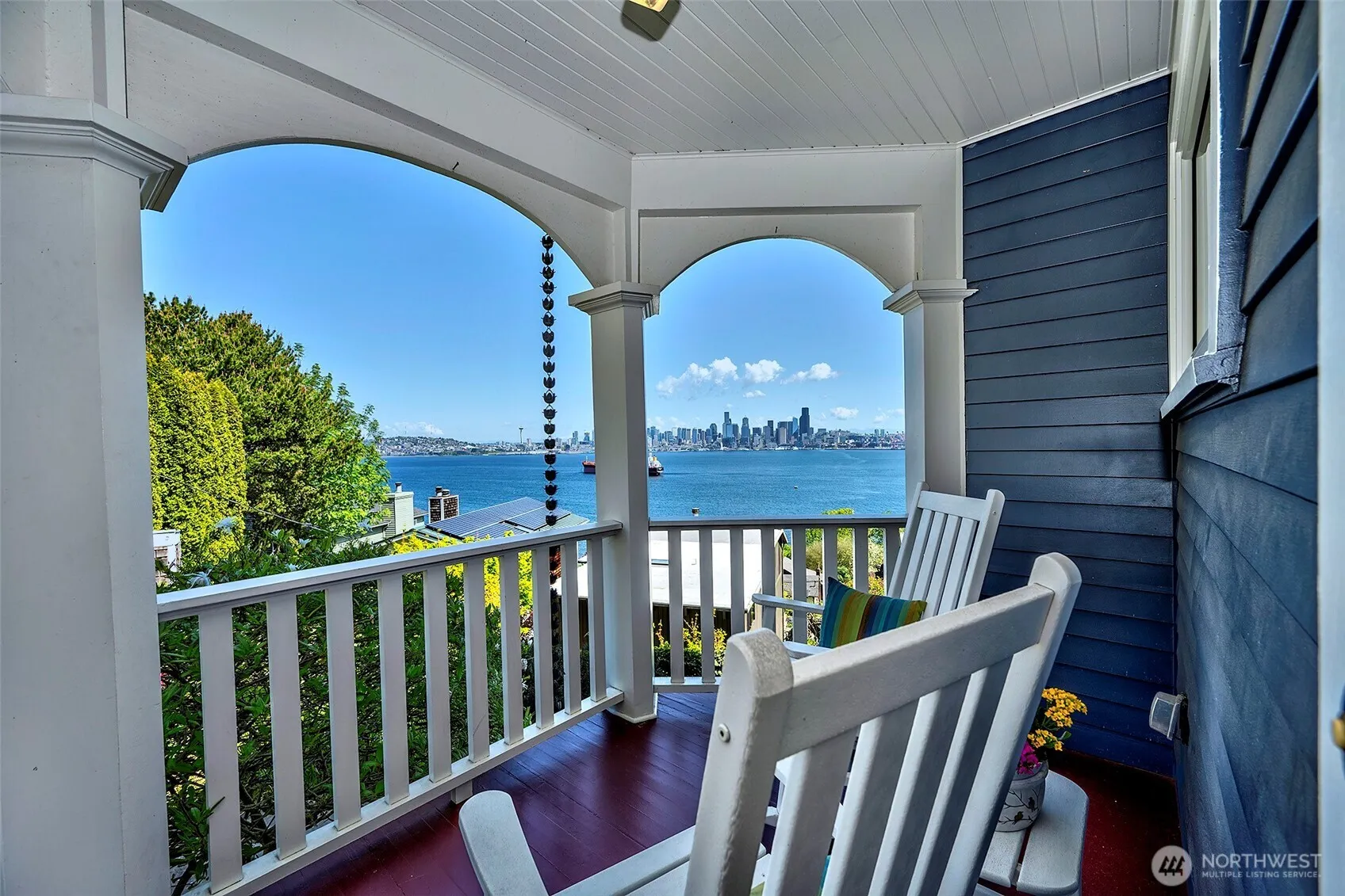Property photo for 1712 Arch Avenue Sw, Seattle photo 4