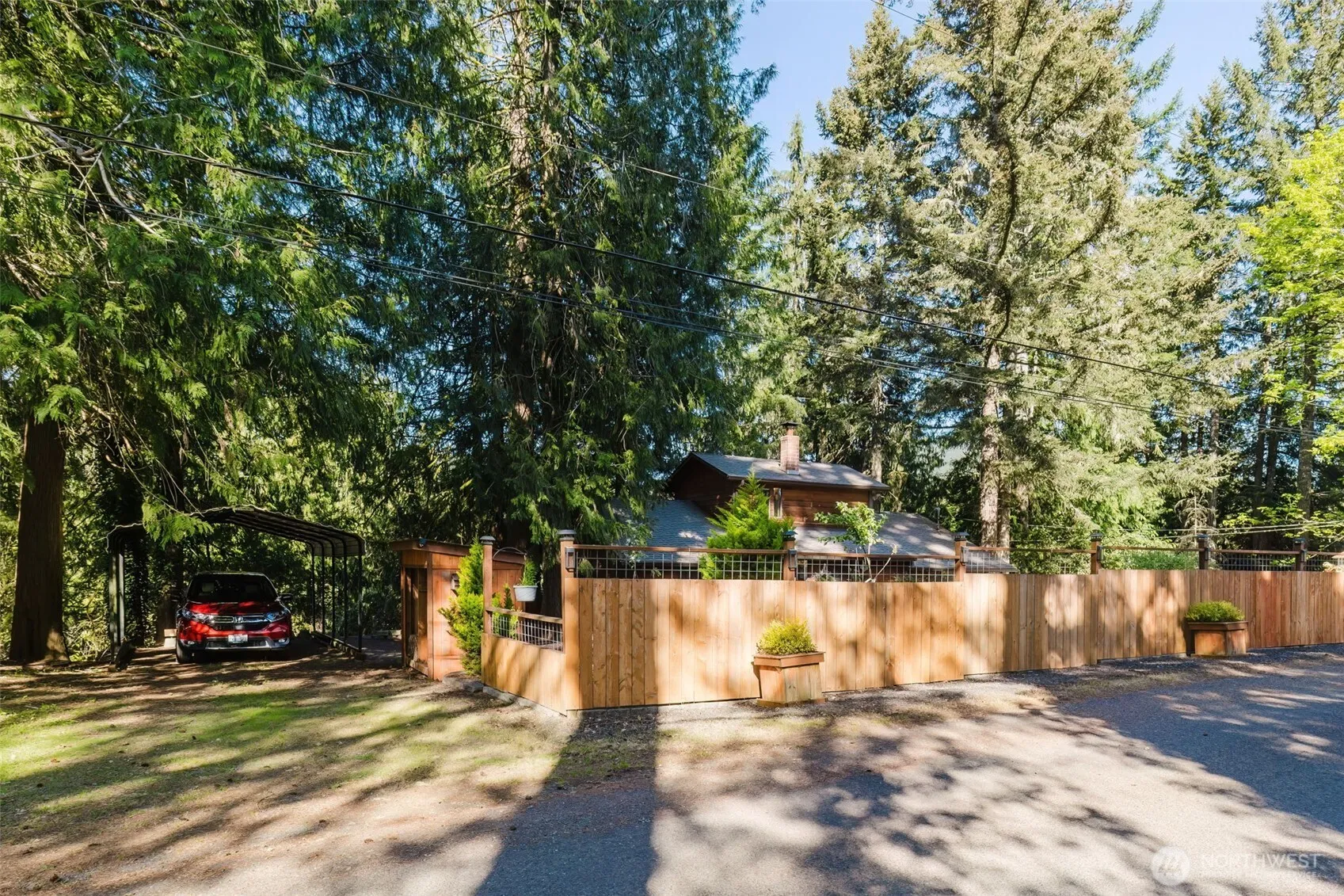 Property photo for 360 Kingsway W, Bremerton photo 2