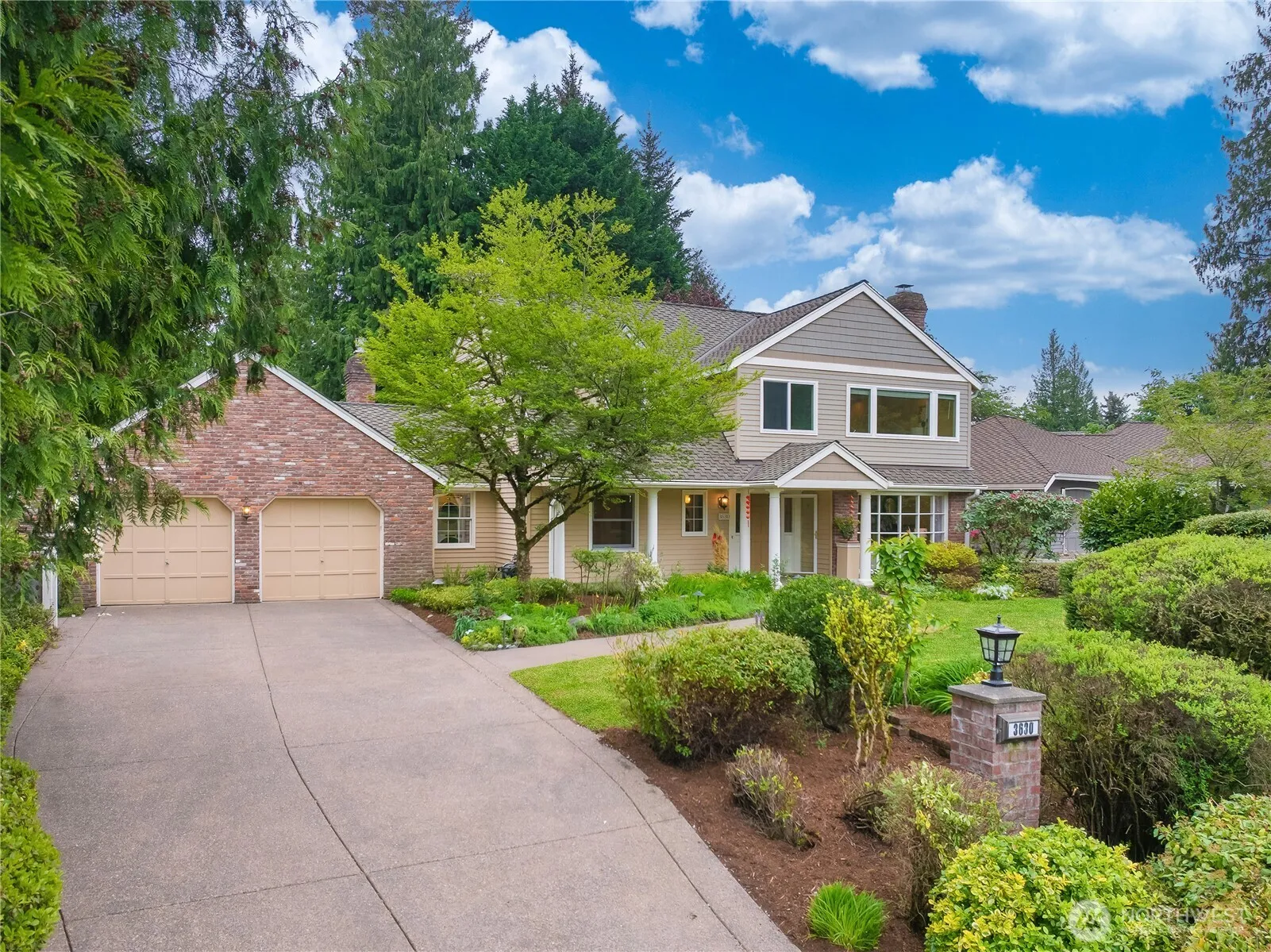 Property photo for 3630 204th Place Ne, Sammamish photo 2