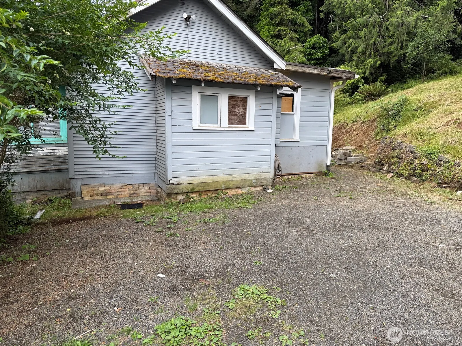 Property photo for 2833 Wishkah Road, Aberdeen photo 5