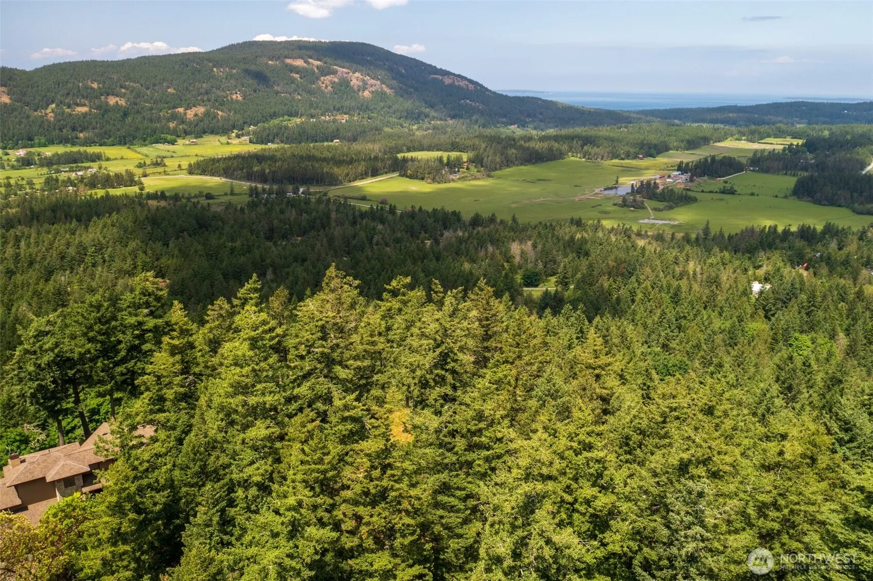 Property photo for 1700 Mountain Crest, Orcas Island photo 2