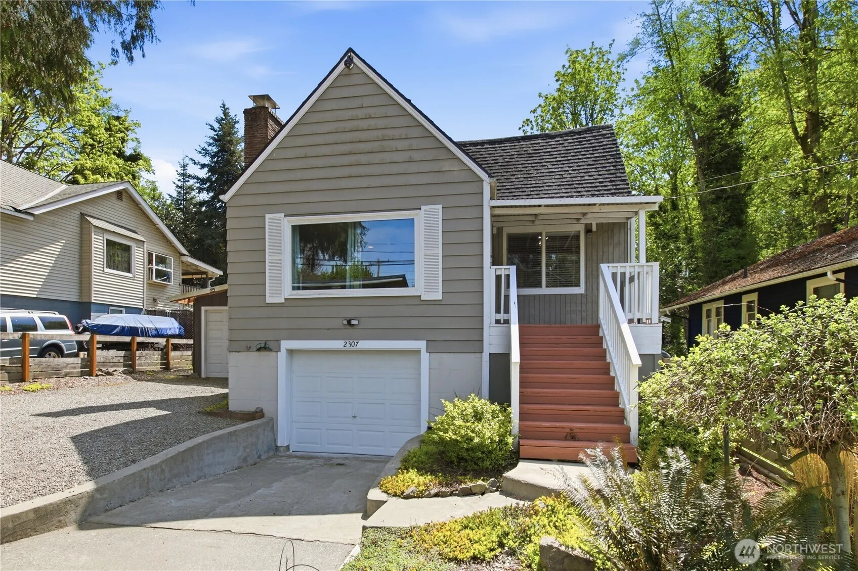Property photo for 2307 Sw Myrtle Street, Seattle