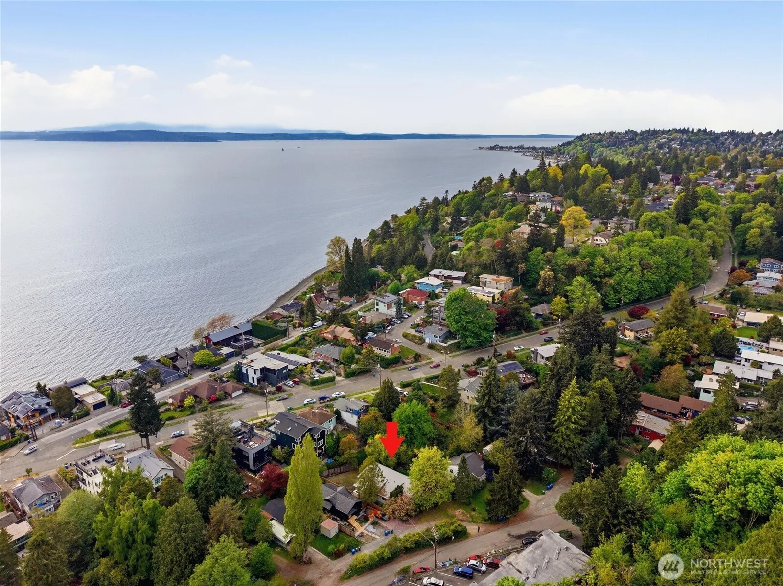 Property photo for 6775 Murray Avenue Sw, Seattle photo 3