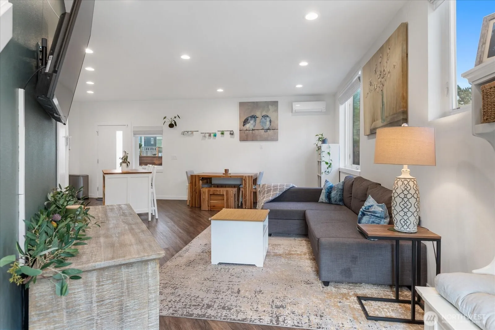 Property photo for 10170 Holman Road Nw #h, Seattle photo 5