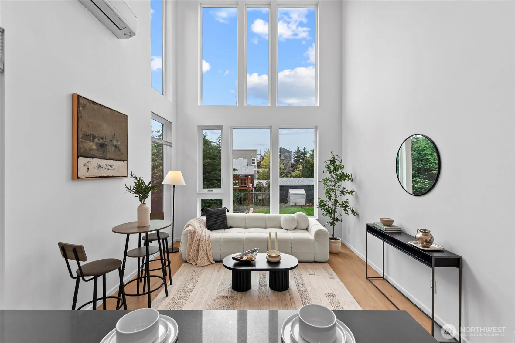 Property photo for 2612 E Yesler Way, Seattle