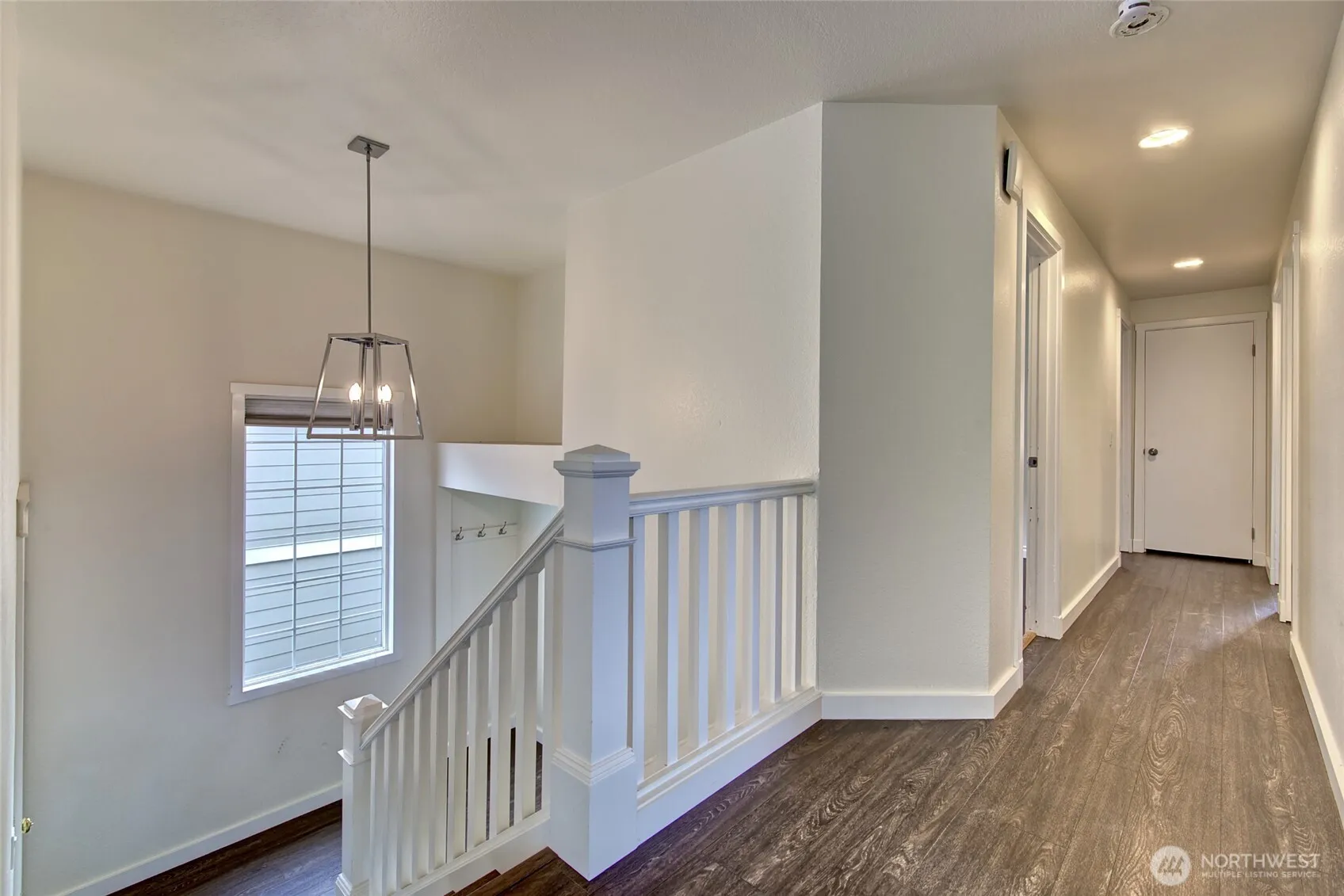 Property photo for 733 104th Street, Seattle photo 3