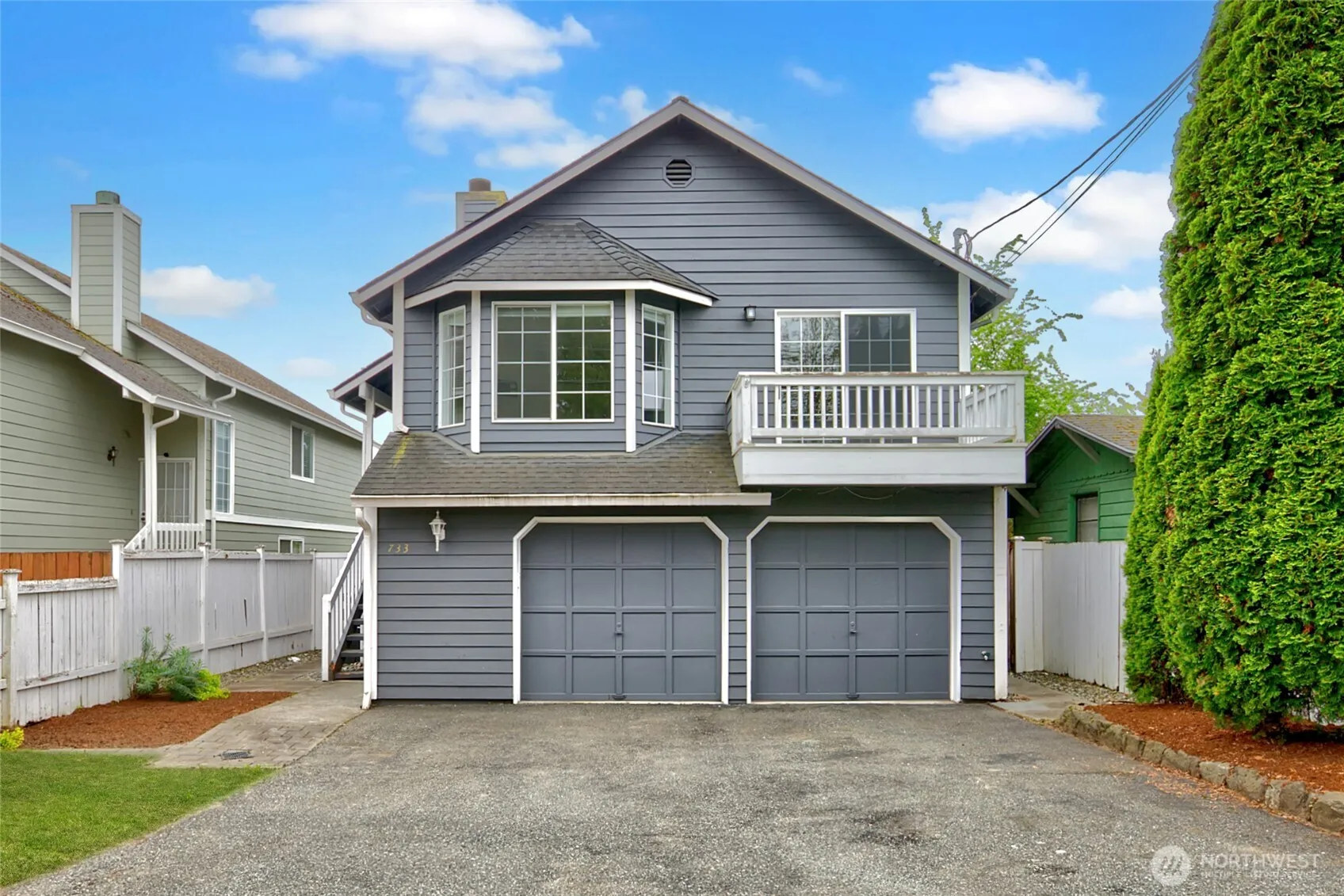 Property photo for 733 104th Street, Seattle, WA 98133