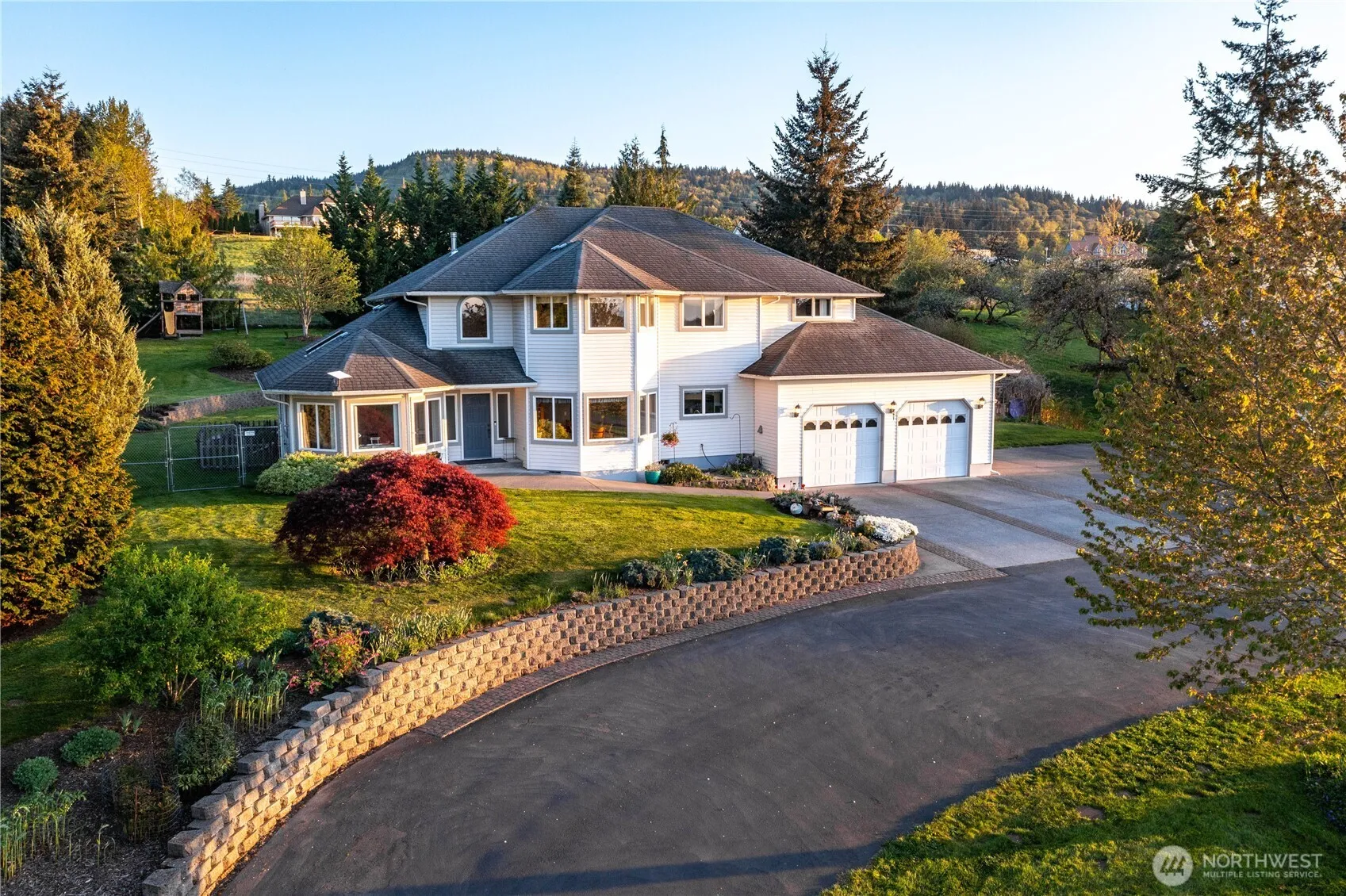Property photo for 2455 Lee Way, Bellingham