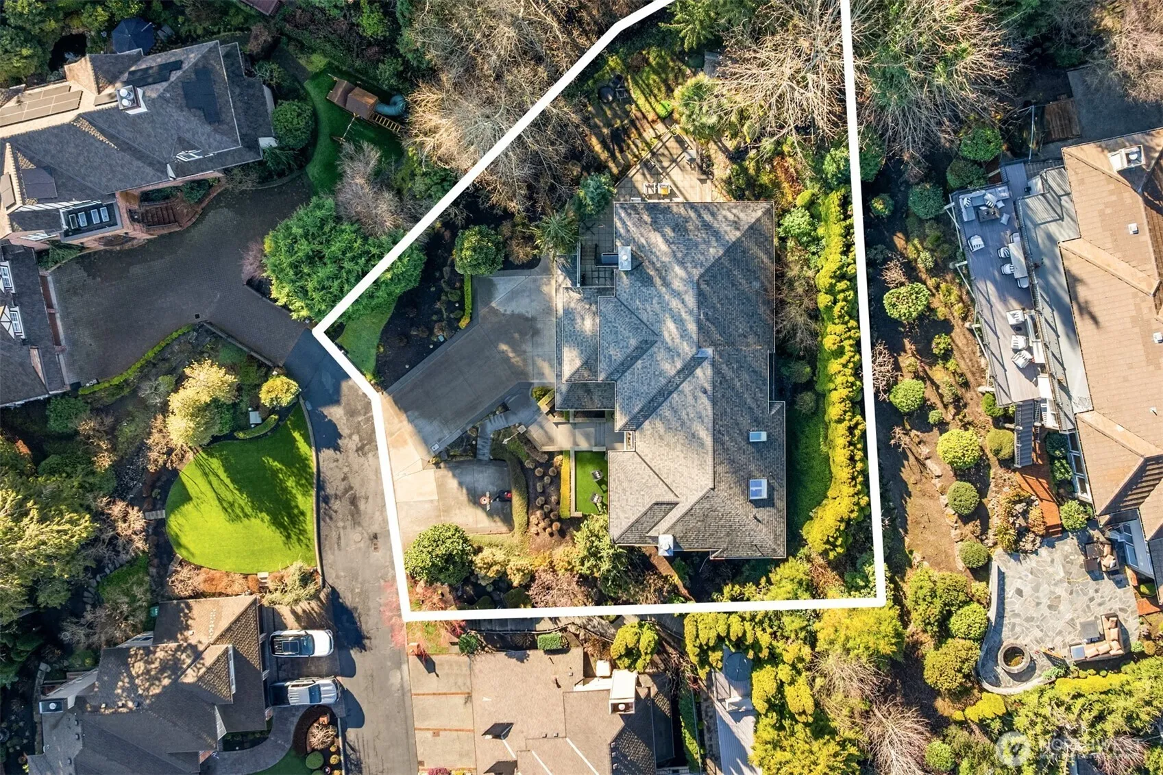 Property photo for 3645 92nd Avenue Se, Mercer Island photo 2