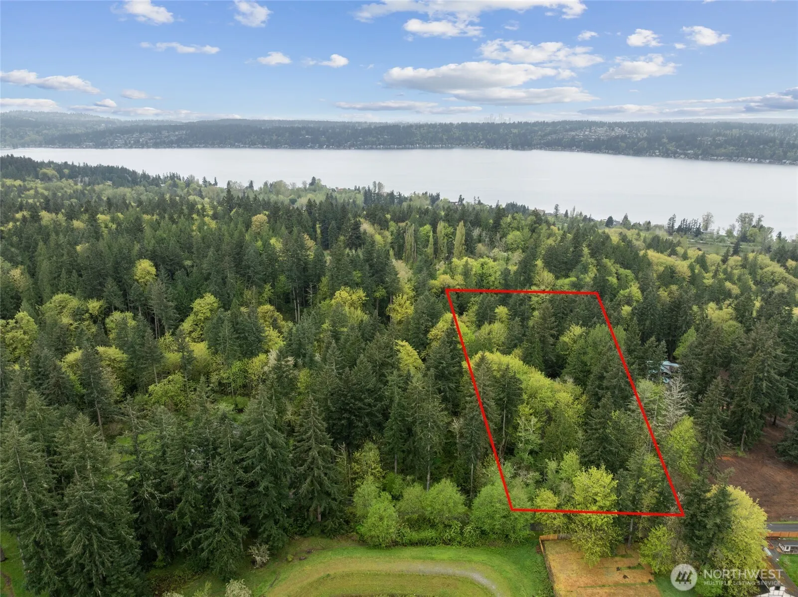 Property photo for 611 208th Avenue Se, Sammamish