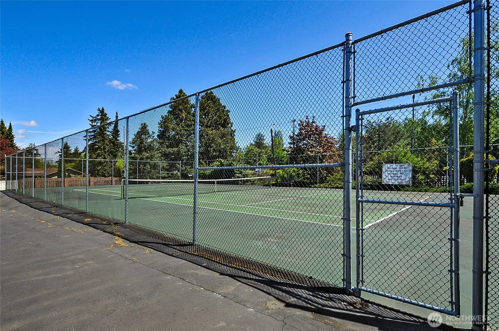 Property photo for 6343 Sand Point Way Ne, Seattle photo 5