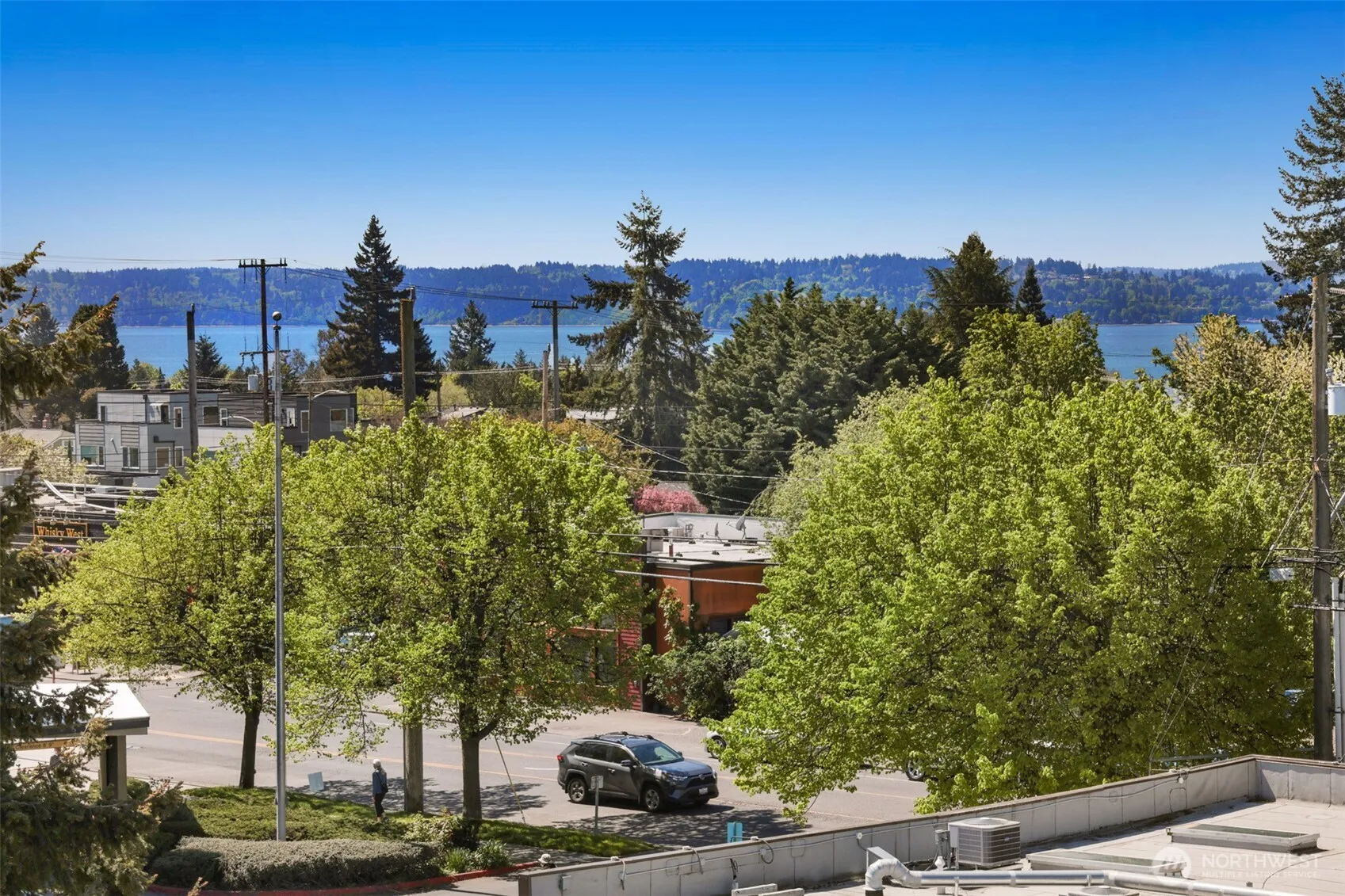 Property photo for 6315 42nd Avenue Sw #b, Seattle photo 2