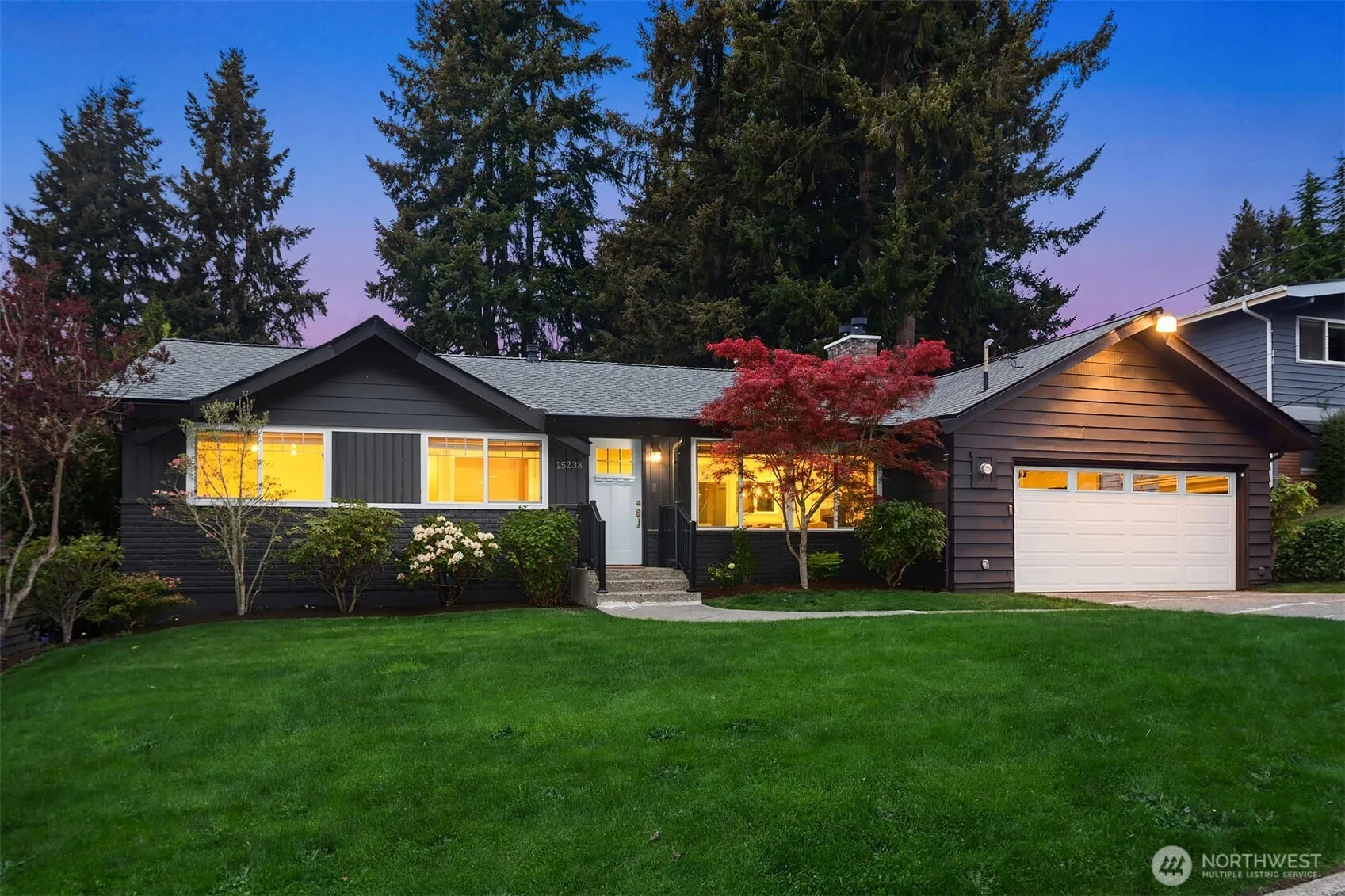 Property photo for 15238 Ne 3rd Place, Bellevue, WA 98007