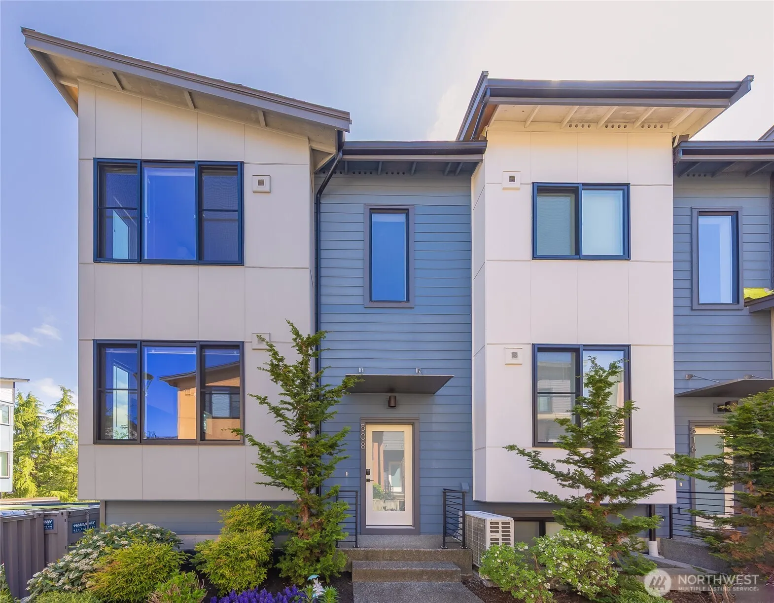 Property photo for 508 Heron Walk Se, Sammamish, WA 98074