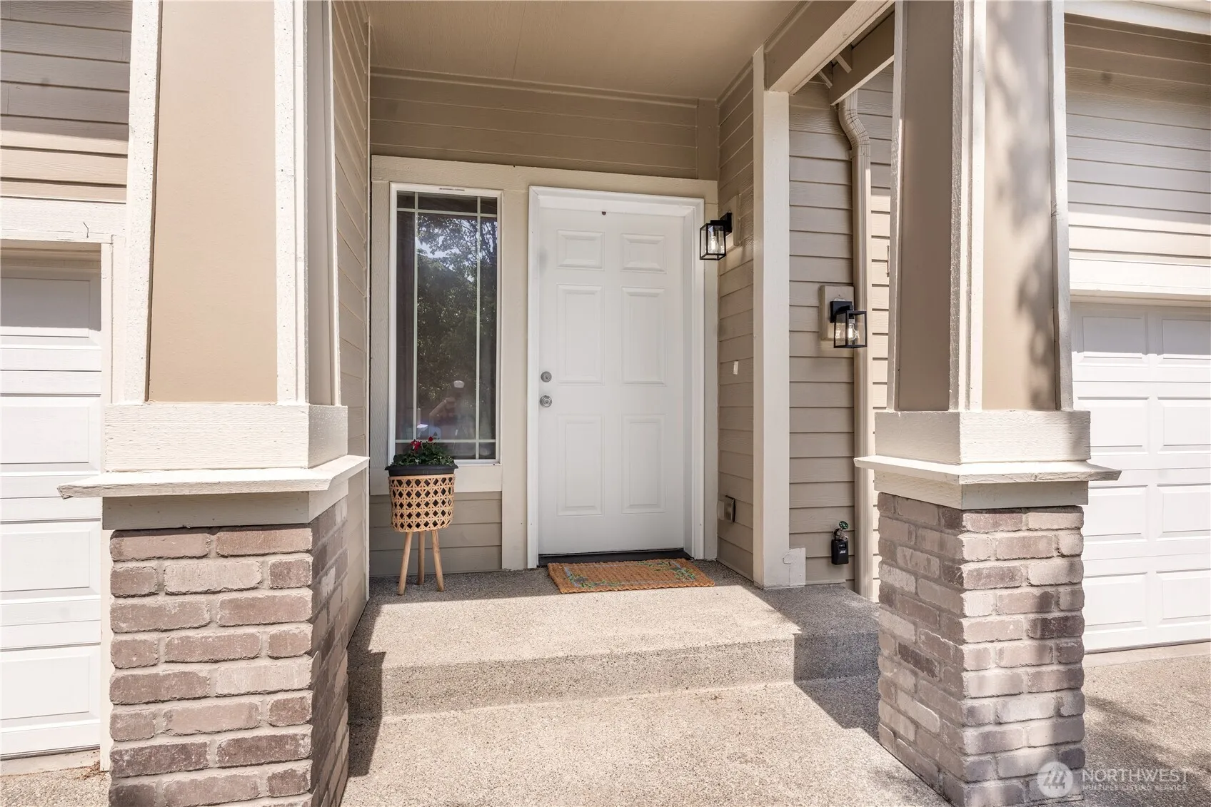 Property photo for 21404 104th Court E, Bonney Lake photo 3