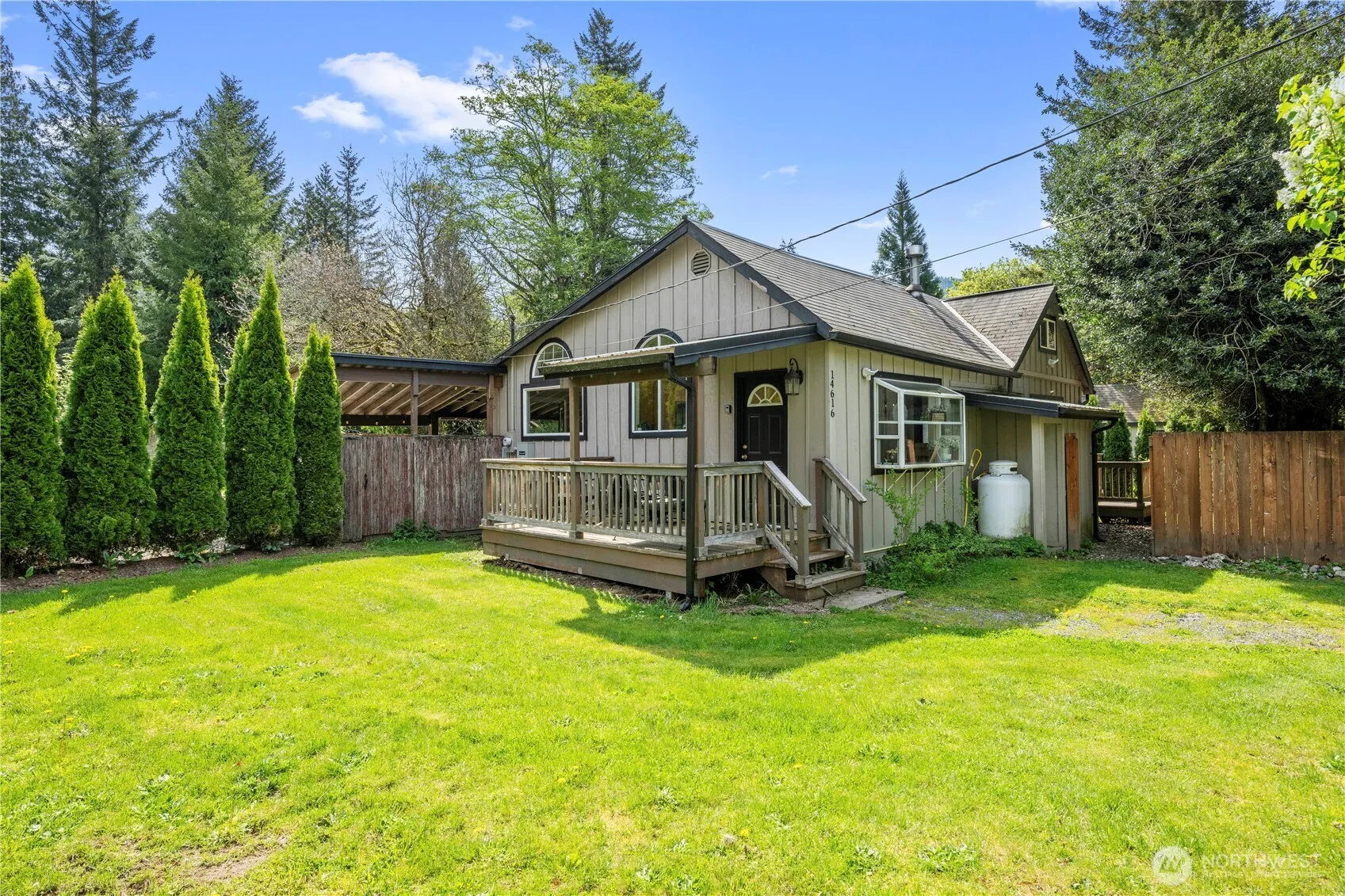 Property photo for 14616 681st Avenue Ne, Baring