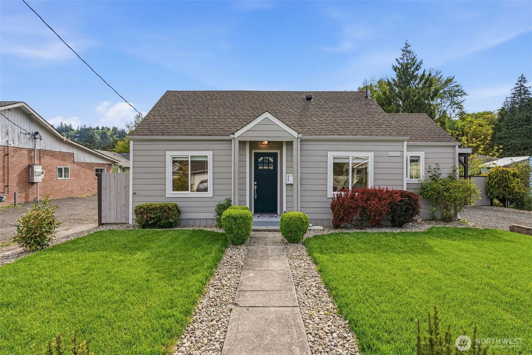 Property photo for 1116 3rd Avenue N, Kelso