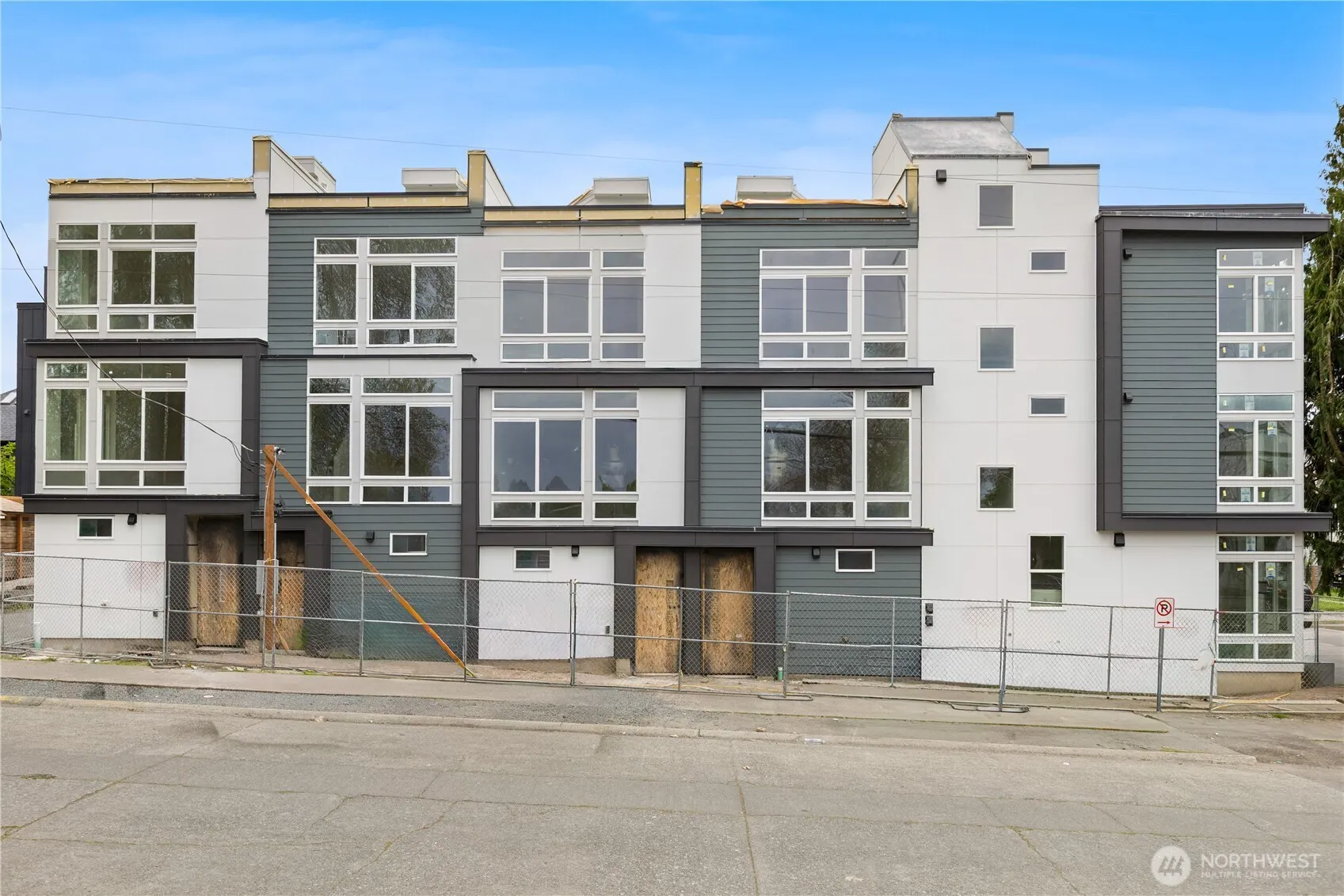 Property photo for 2452 Nw 60th Street, Seattle photo 2