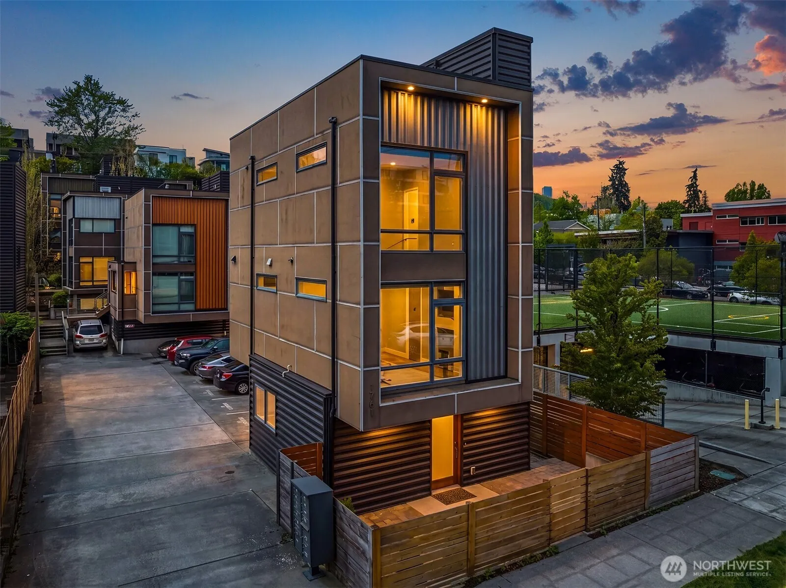 Property photo for 1761 20th Avenue S, Seattle