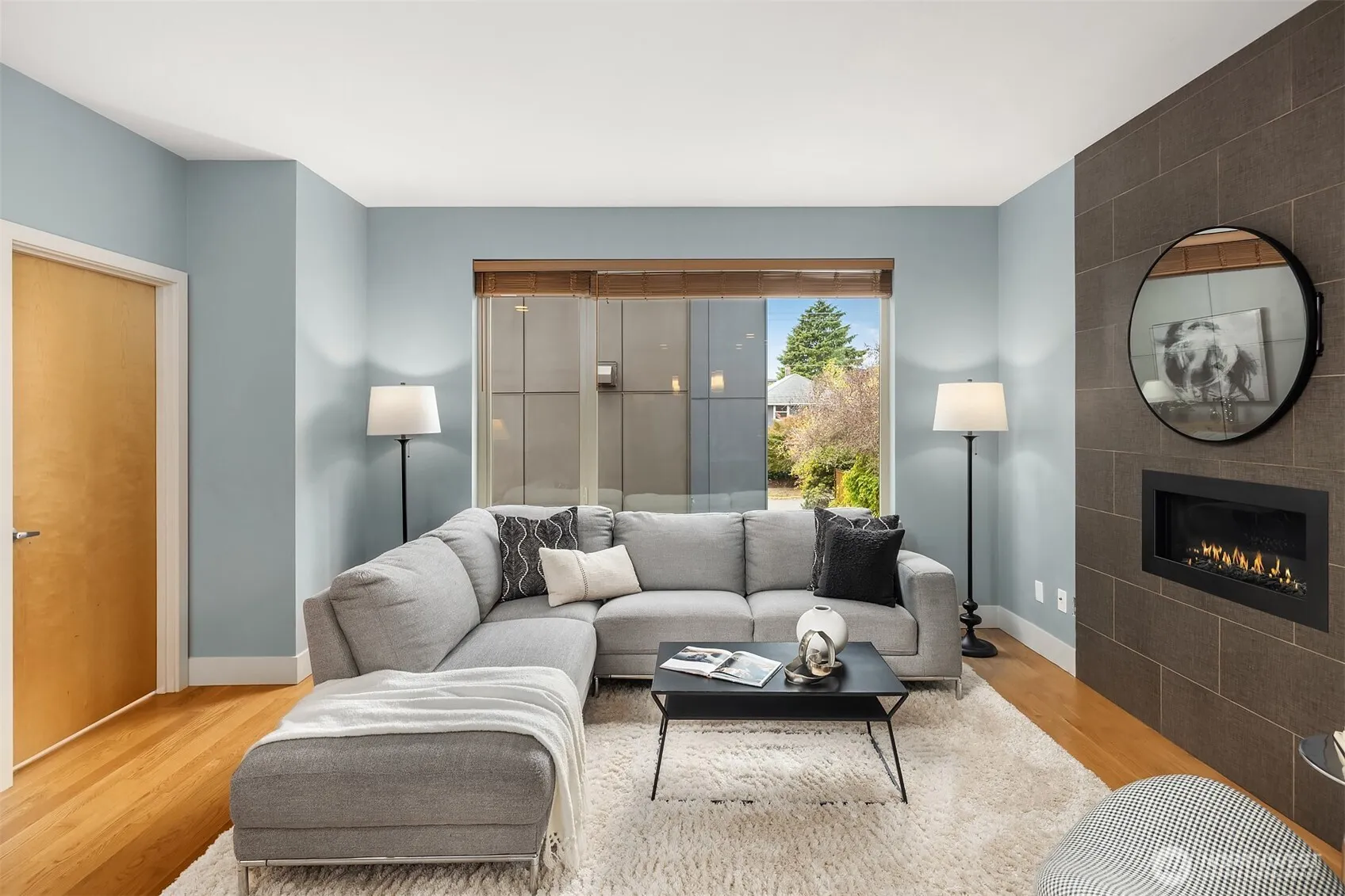 Property photo for 1550 Nw 60th Street, Seattle photo 2