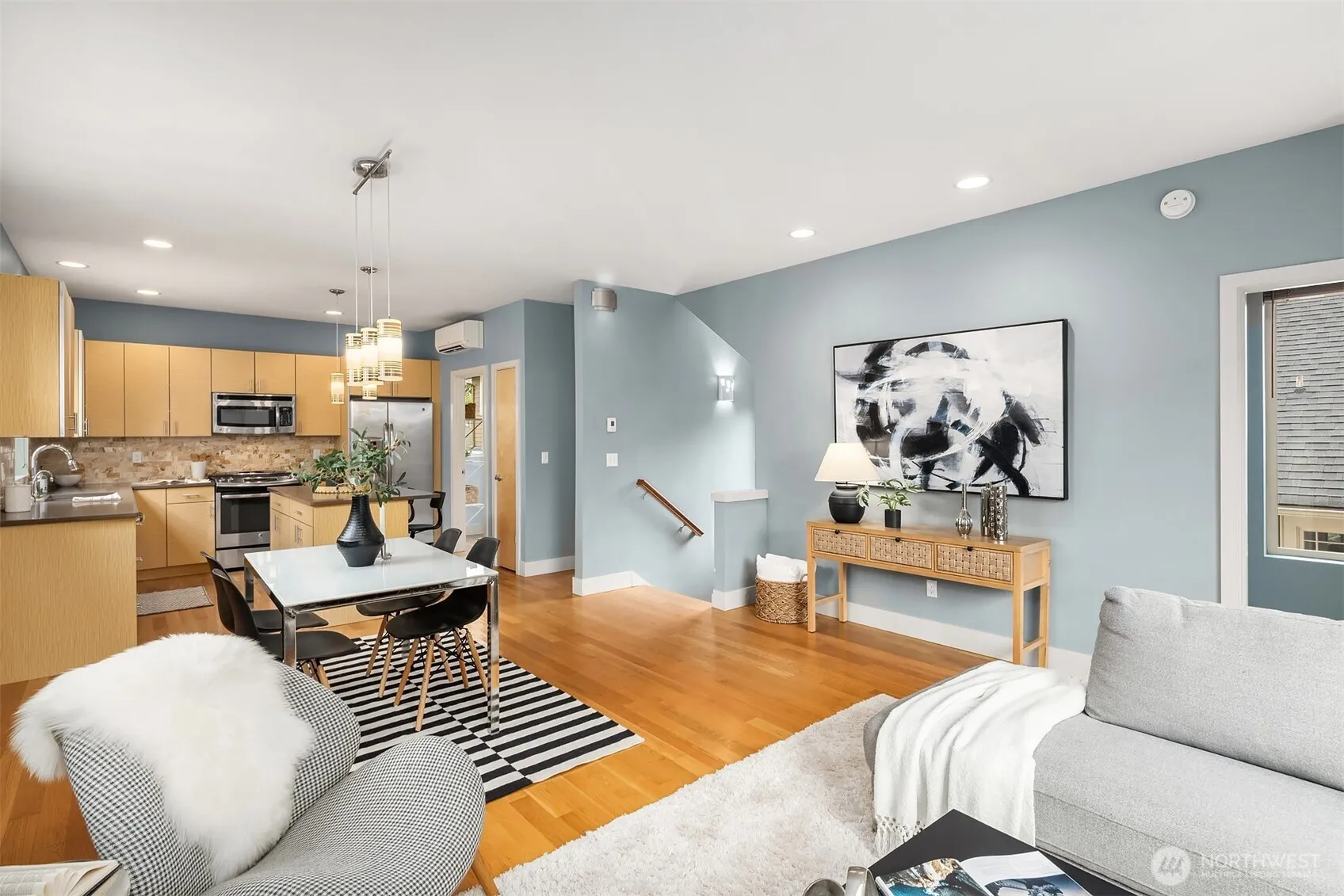 Property photo for 1550 Nw 60th Street, Seattle photo 4