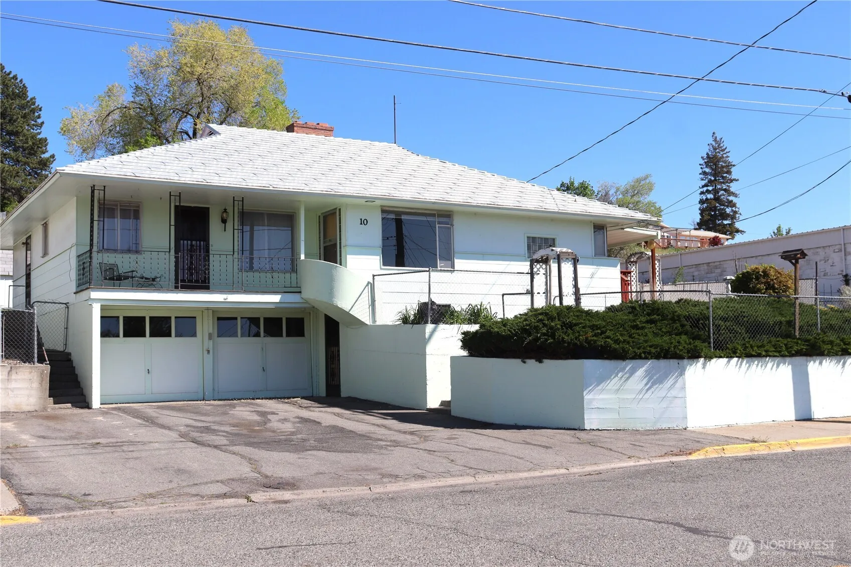 Property photo for 10 W Dewberry Avenue, Omak