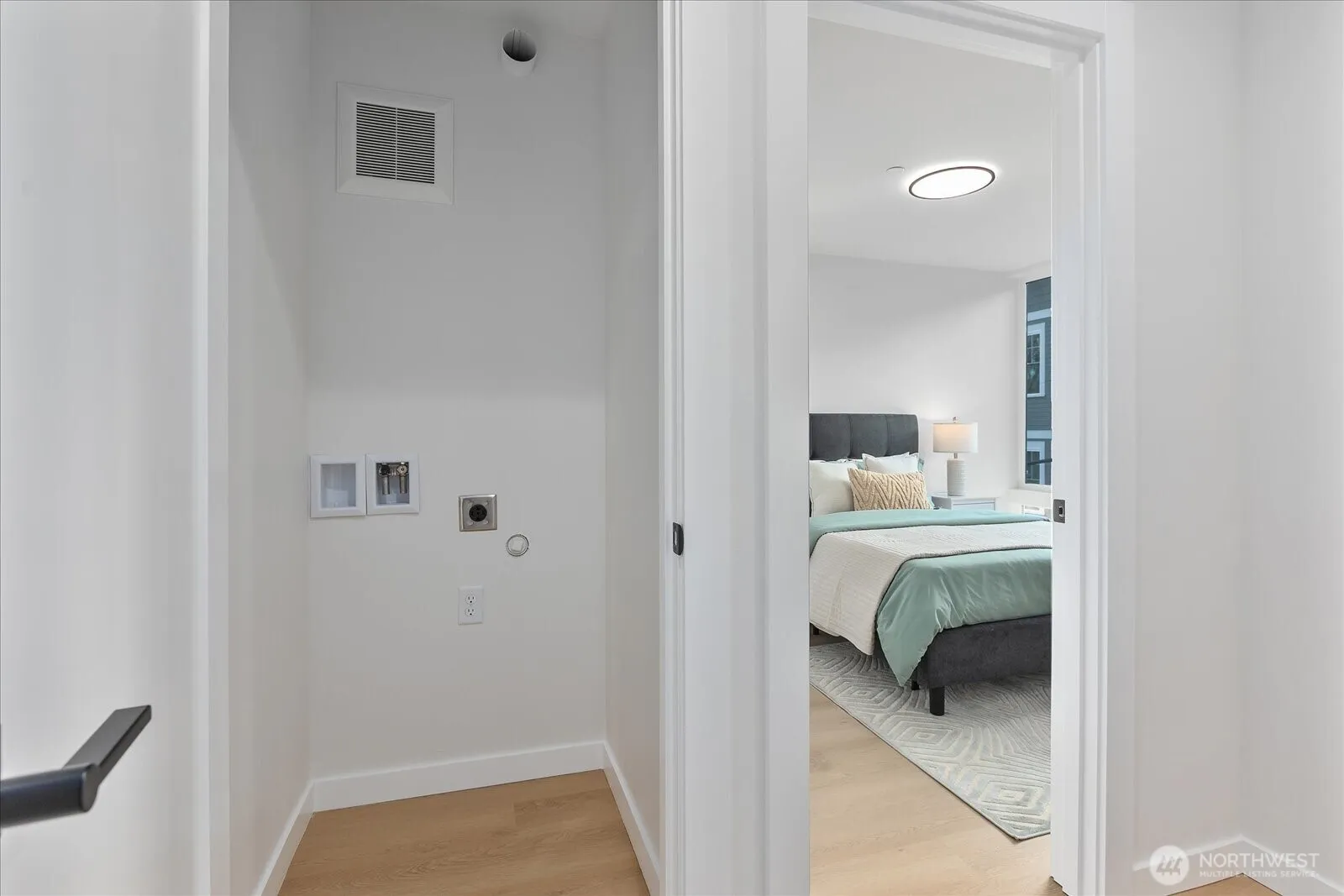 Property photo for 3110 Queen Anne Avenue N, Seattle photo 5