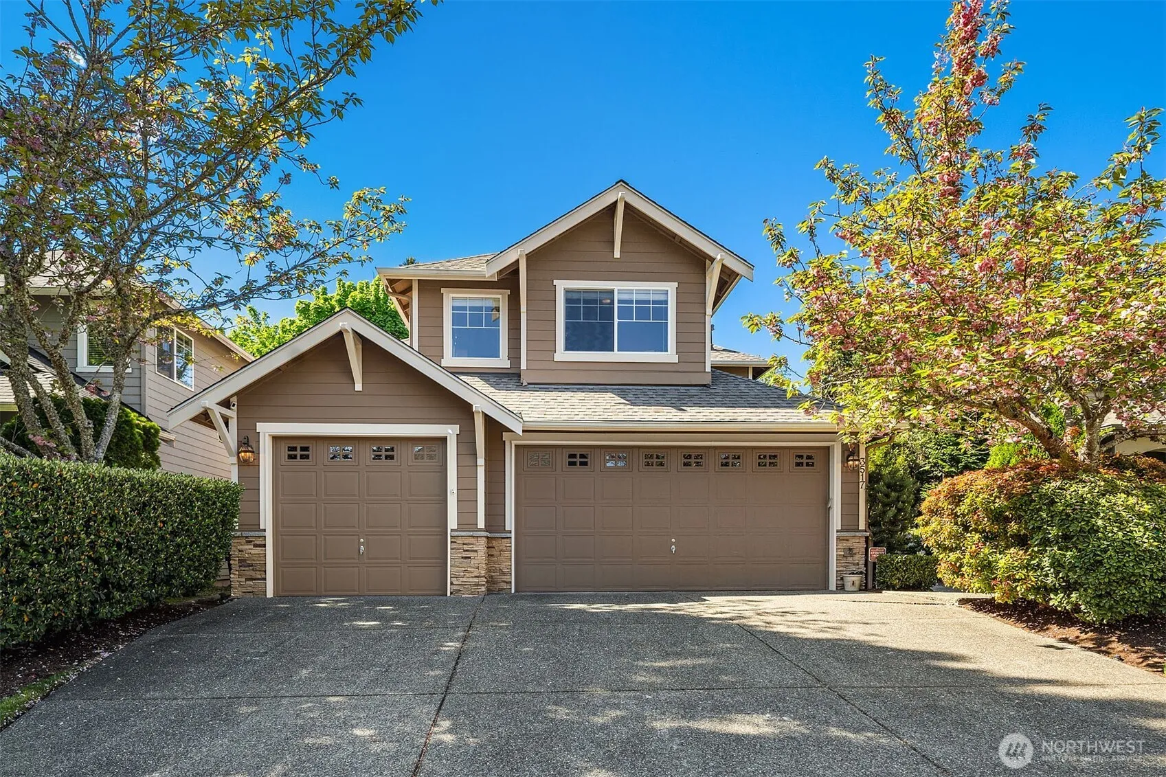 Property photo for 3517 211th Pl Se, Sammamish, WA 98075