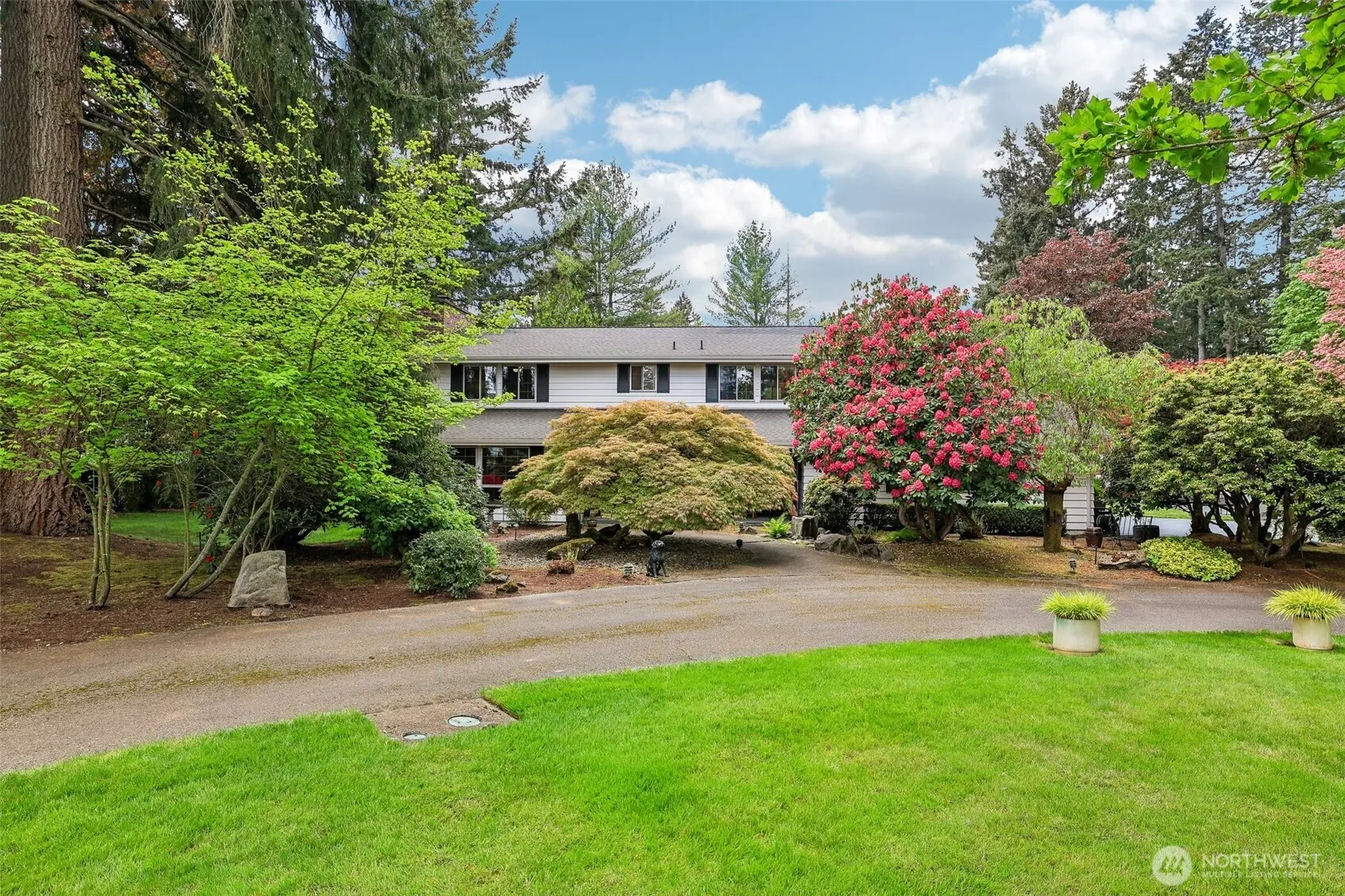 Property photo for 15408 Waller Road E, Tacoma photo 3