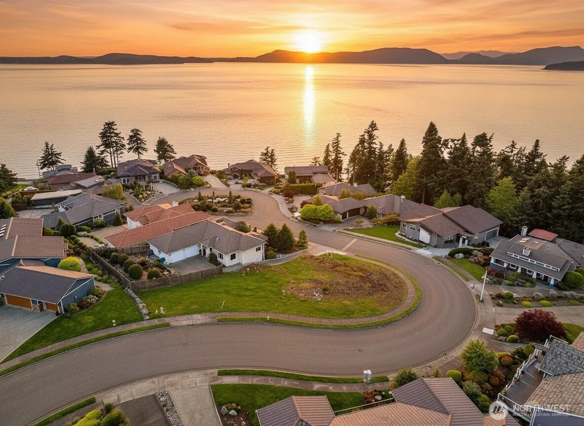 Property photo for 2414 Washington Court, Anacortes