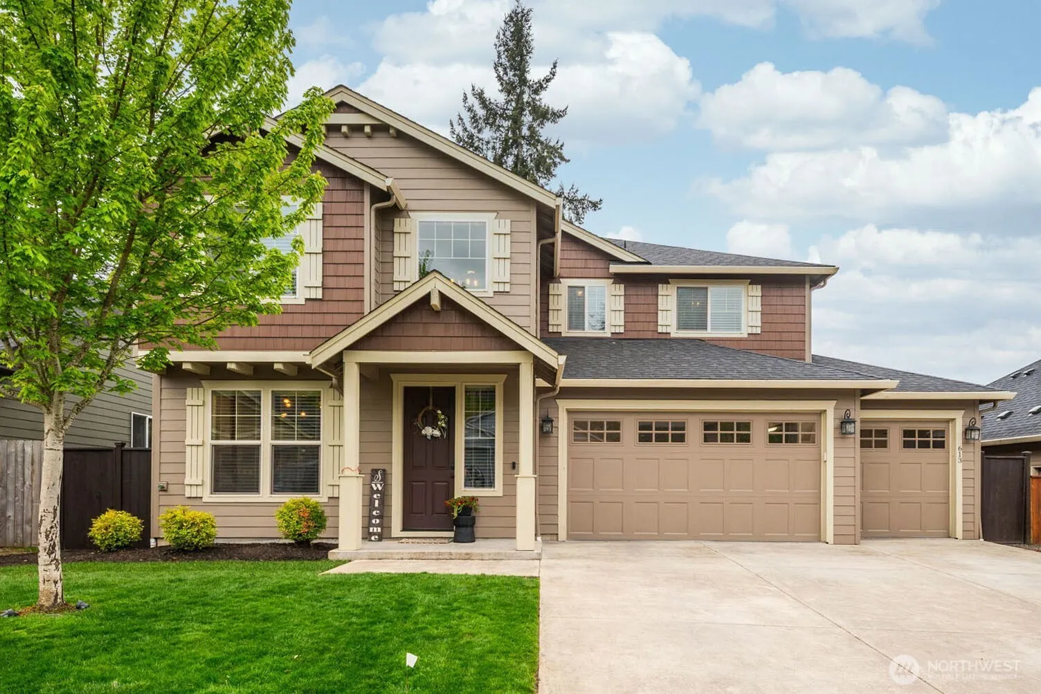 Property photo for 613 Stone View Way, Kalama