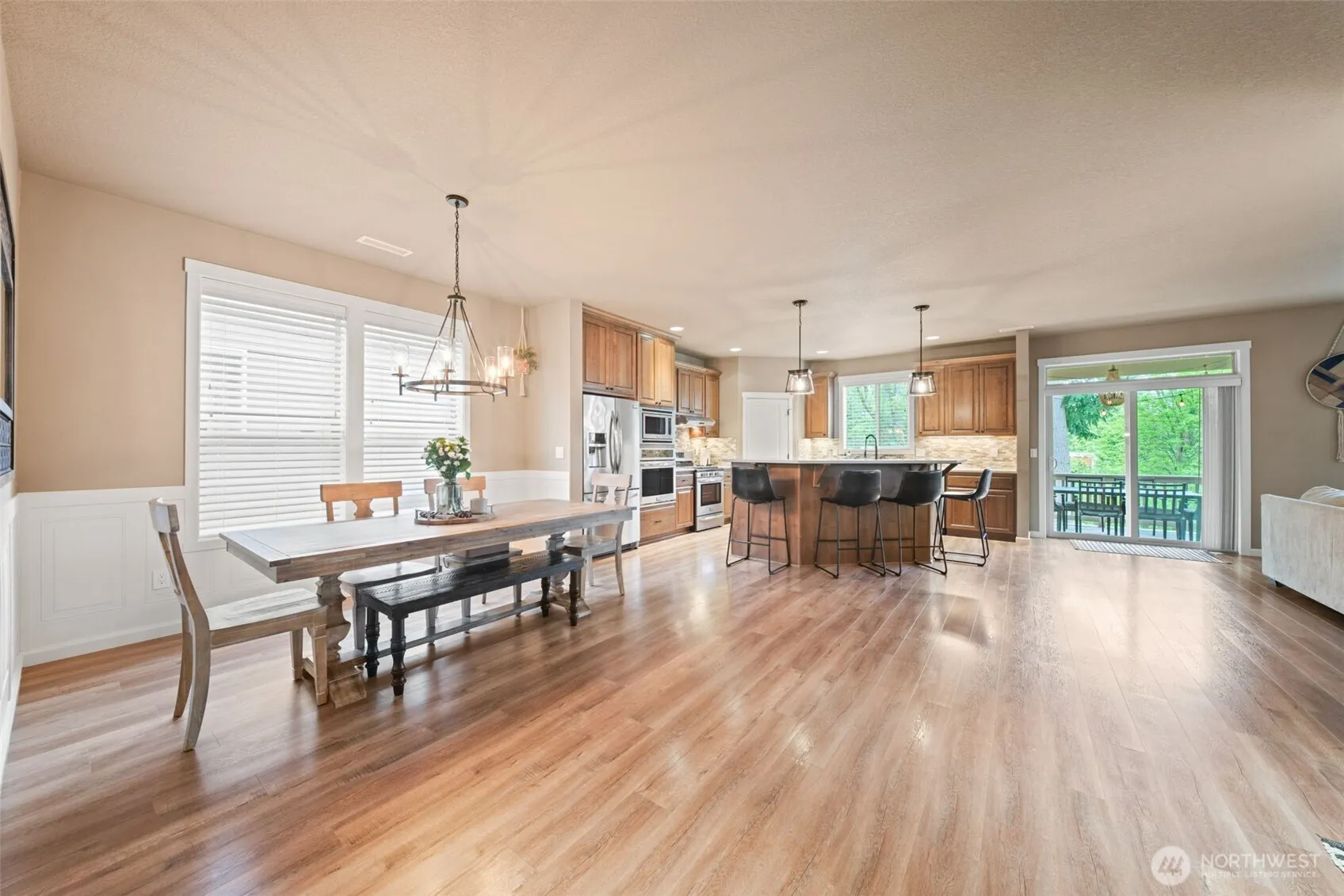 Property photo for 613 Stone View Way, Kalama photo 4