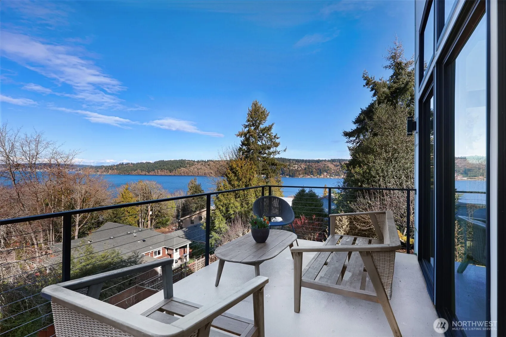 Property photo for 4224 Ne 124th Street, Seattle