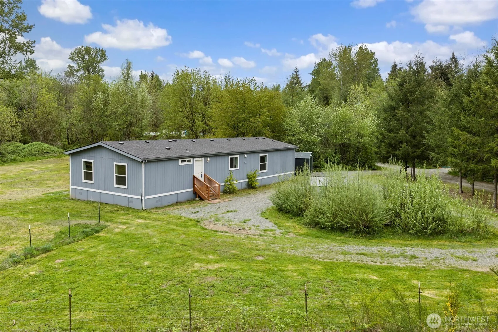 Property photo for 11215 180th Lane Sw, Rochester