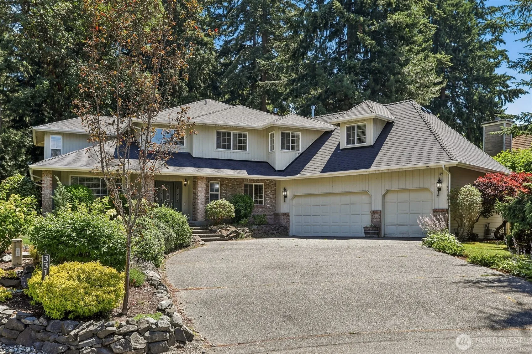 Property photo for 3311 11 Avenue Ct Nw, Gig Harbor photo 2