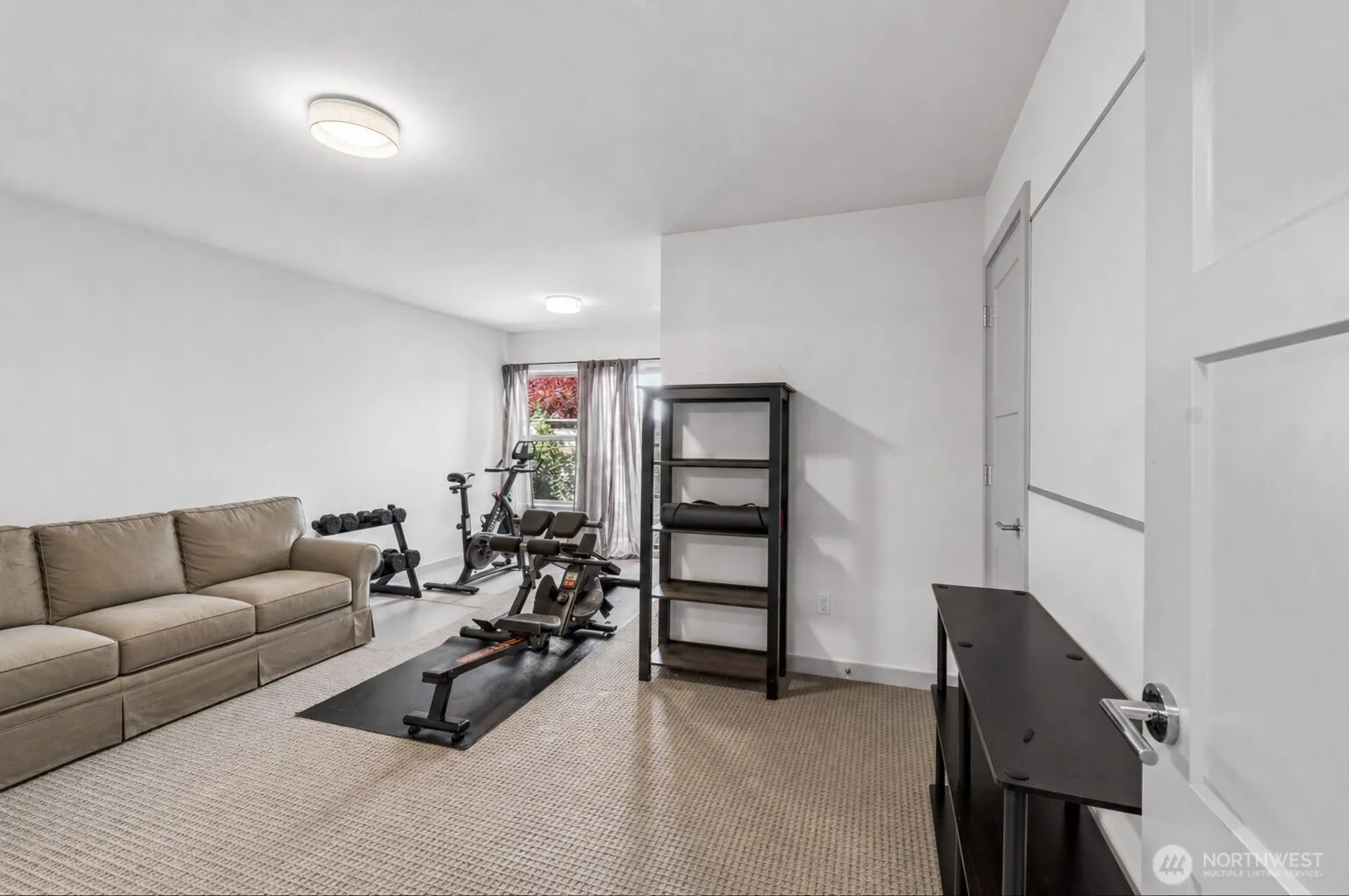Property photo for 2224 Nw 63rd Street, Seattle photo 4