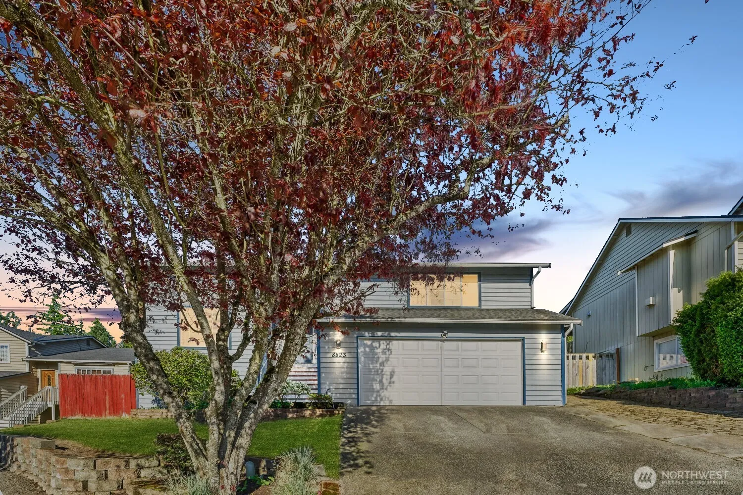 8823 W Mall Drive, Everett